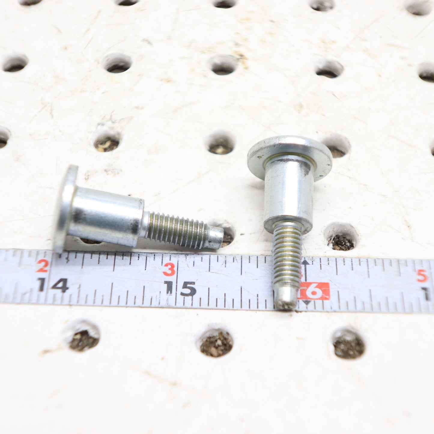 2016 Polaris Sportsman Sp 570 Shoulder Bolt 7519165 QTY (2)