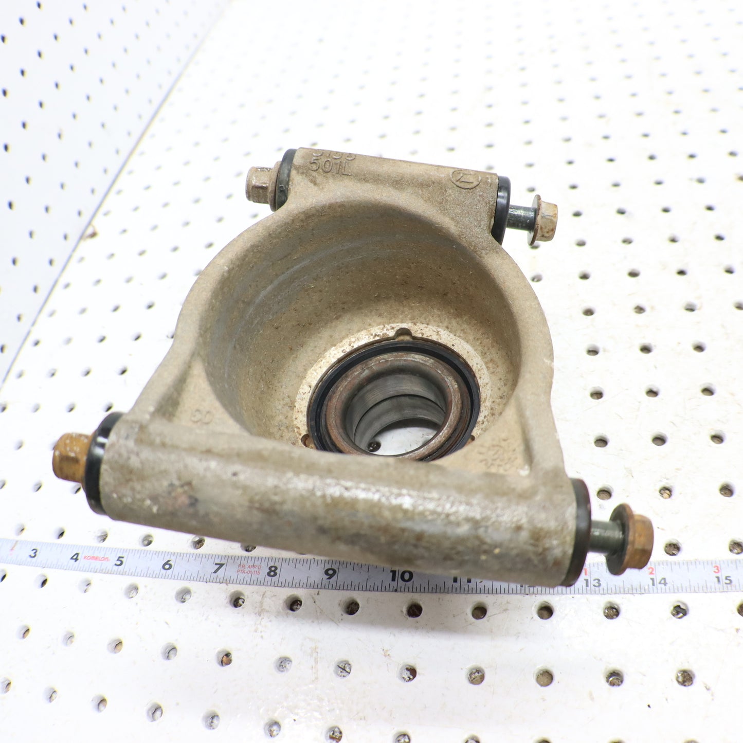2013 Polaris Ranger Xp 900 WHEEL Bearing Carrier LEFT REAR 5137676; 5138501