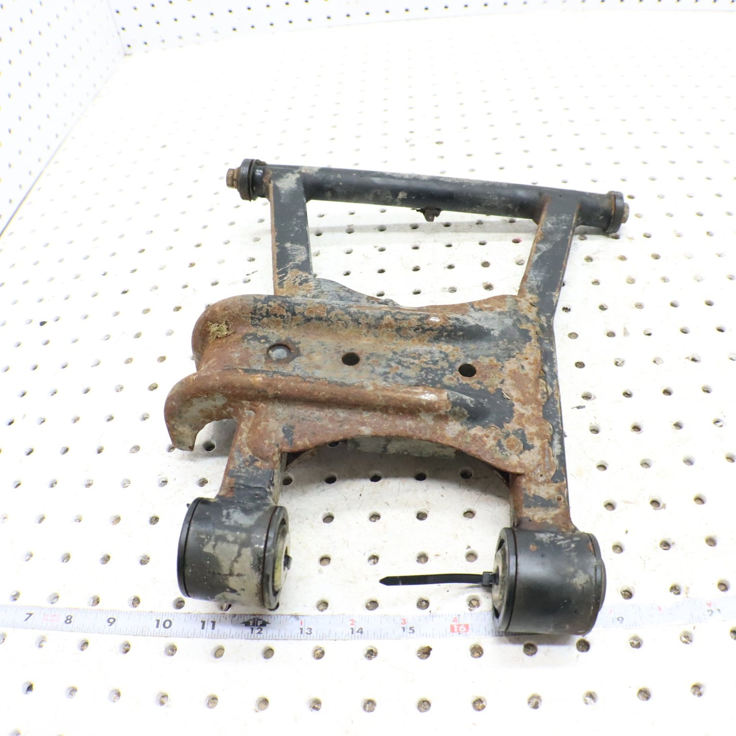 2008 Polaris Sportsman 800 Lower Right Rear Control A Arm 1015889-067