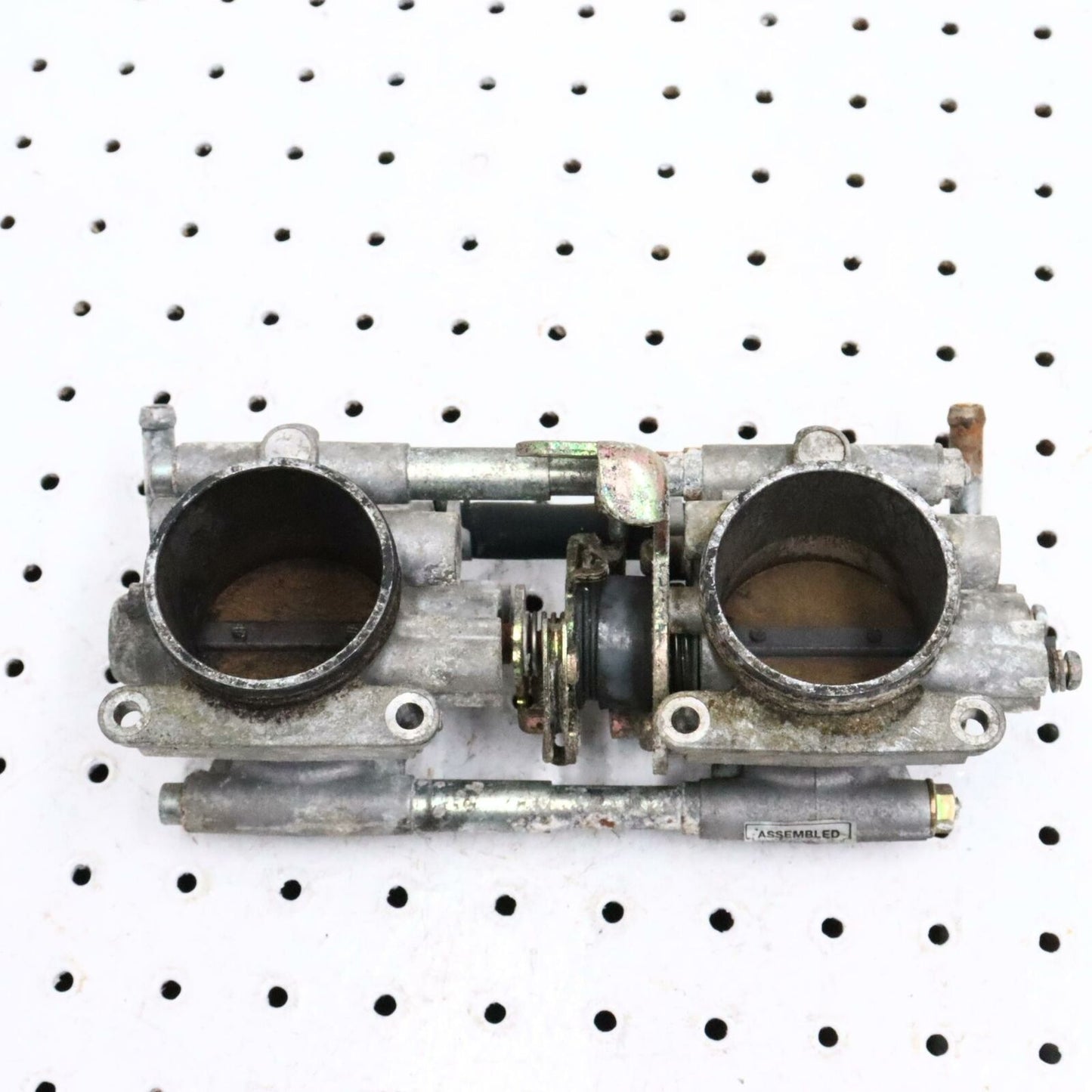 2007 POLARIS IQ 600 MAIN FUEL INJECTORS THROTTLE BODIES BODY 1203213