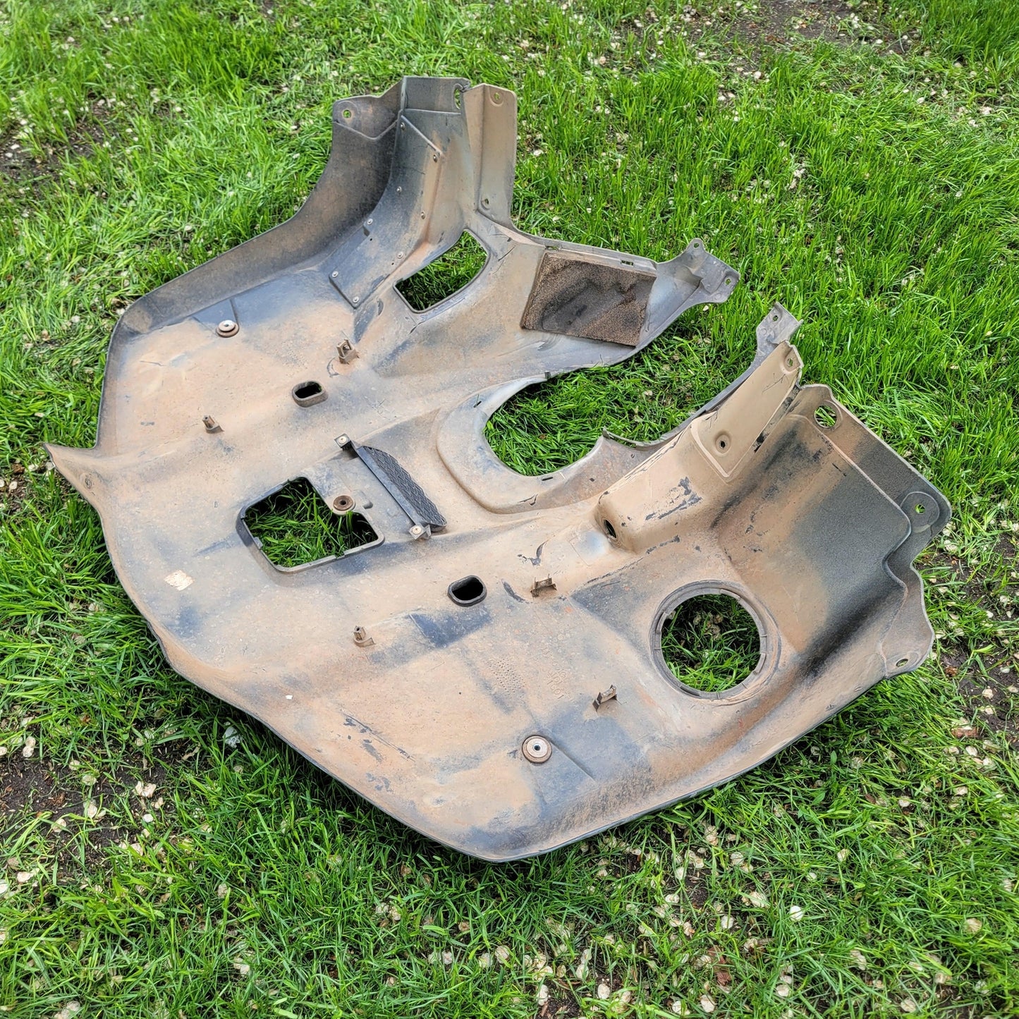 2016 SUZUKI KING QUAD 500 FRONT FENDER CAMO 53111-31GC3-PHW 53111-31G41-PHW