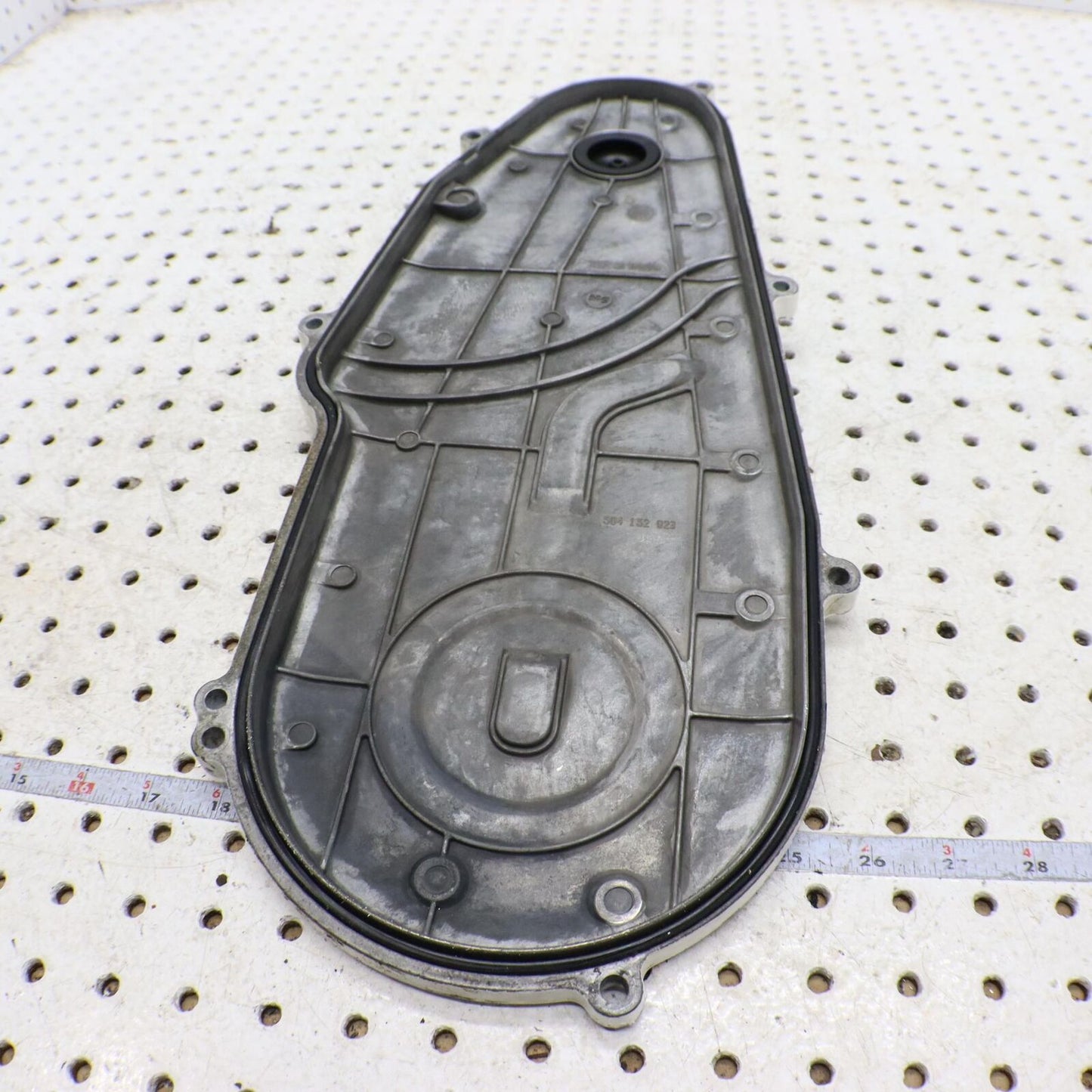 2010 SKI-DOO SUMMIT X 800R TRACK CHAIN CASE CHAINCASE COVER 504152923; 504152924