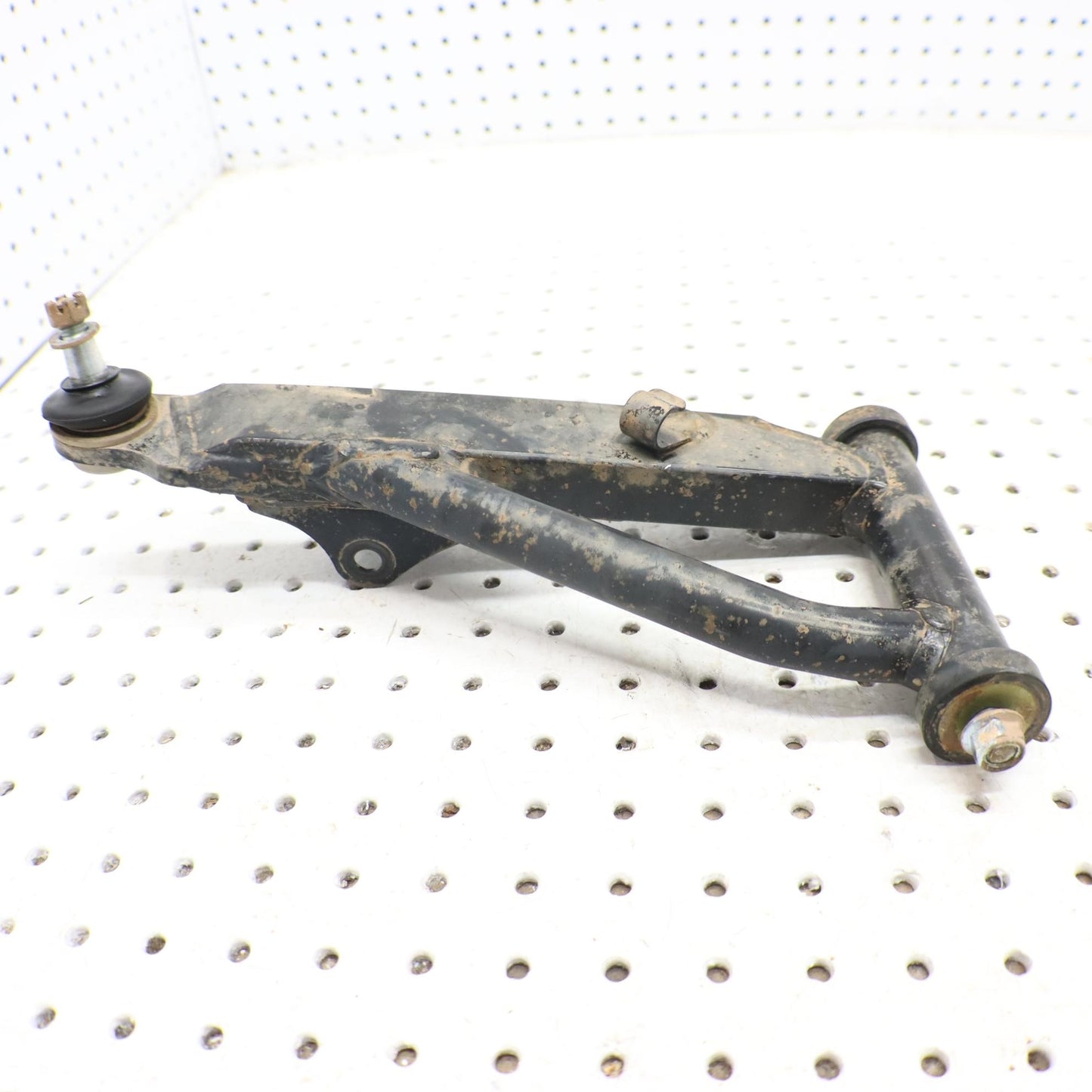 2016 SUZUKI KING QUAD 500 FRONT UPPER LEFT CONTROL ARM 52440-31820