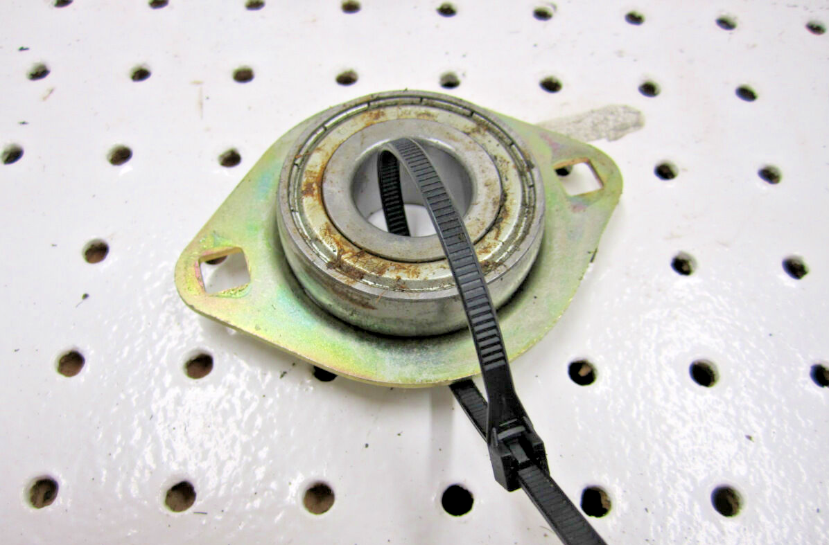 2014 KYMCO MXU 700i LE 4X4 LOWER STEERING POST BUSHING 53261-PWB1-900