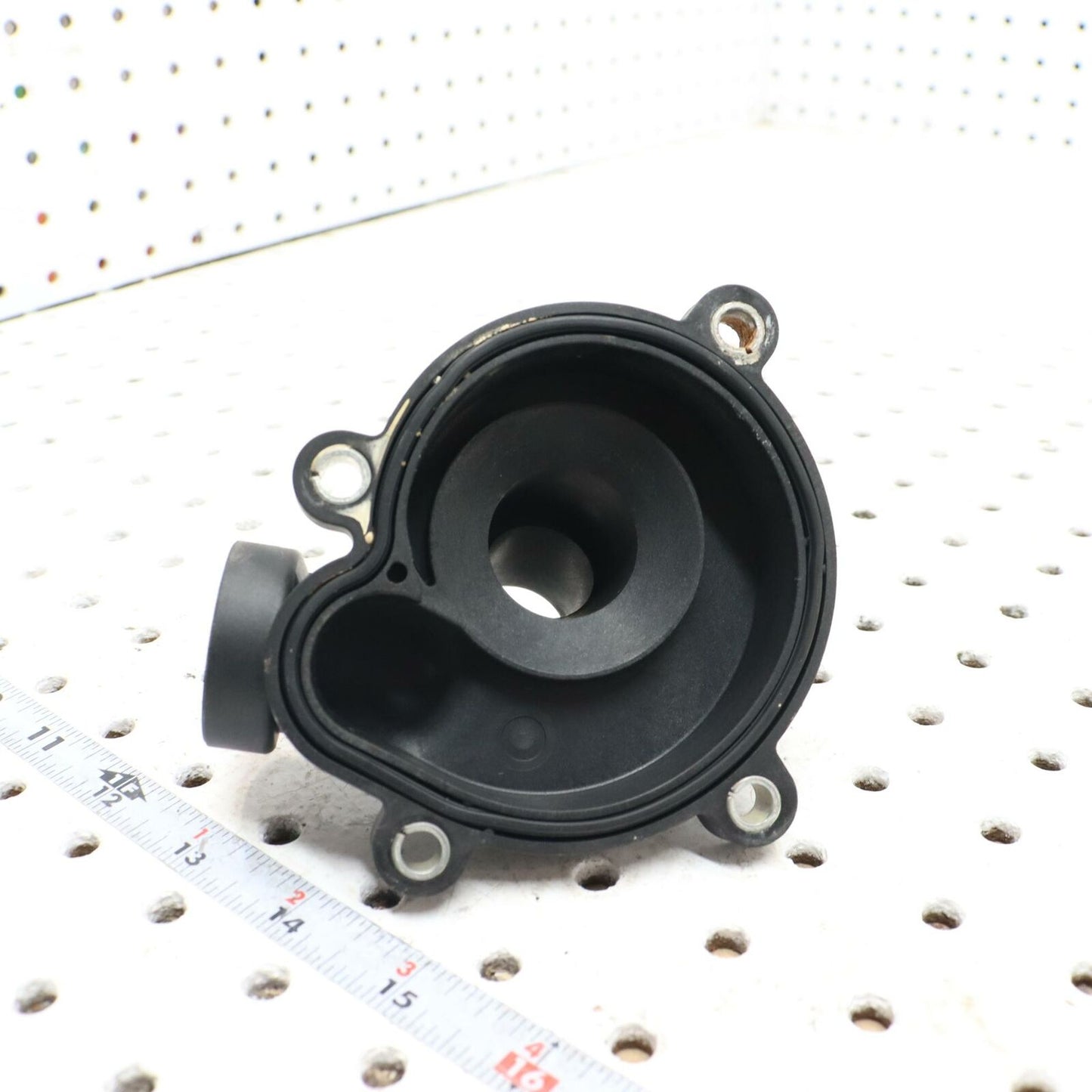 2006 POLARIS SWITCHBACK ENGINE WATER PUMP HOUSING COVER 0452941