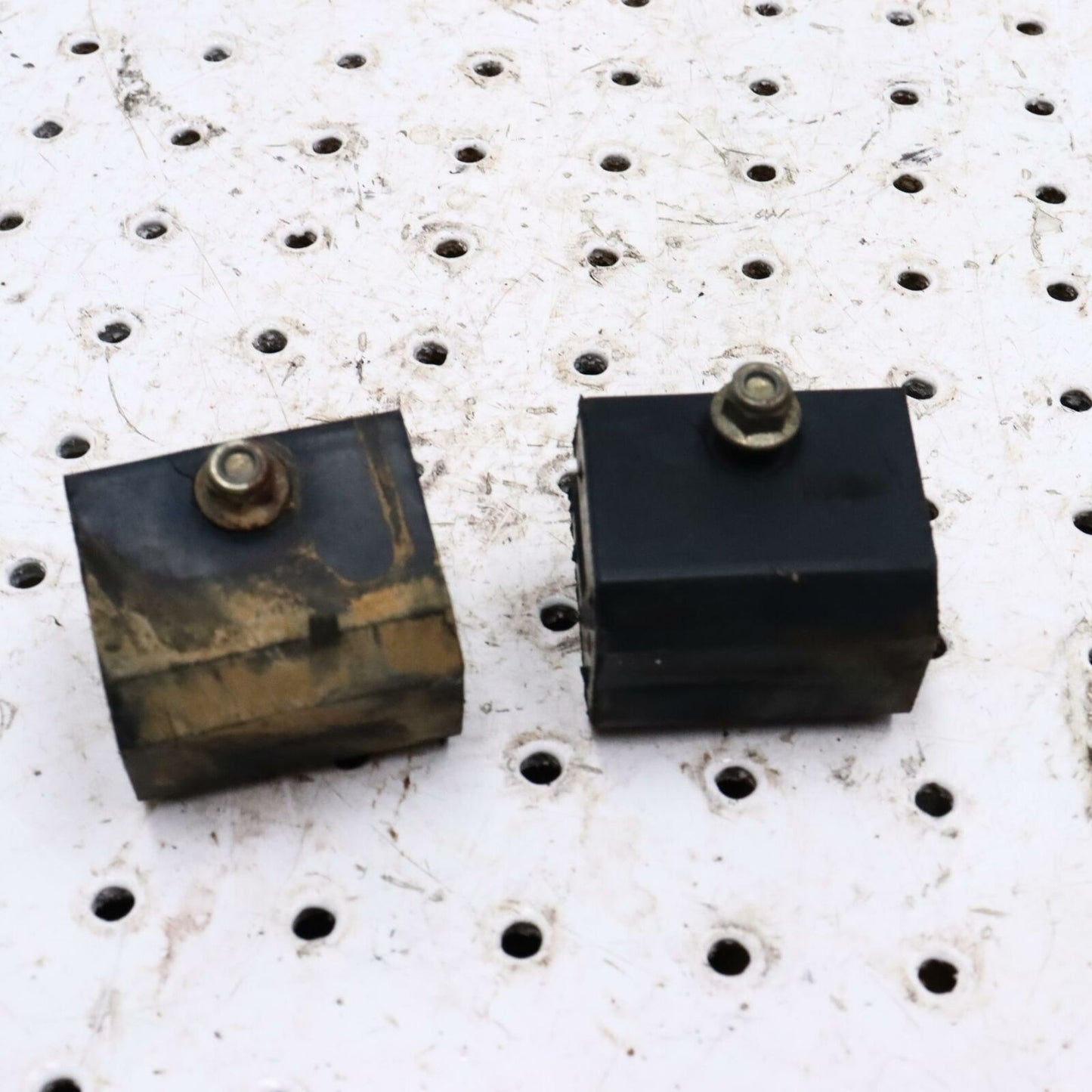 2013 ARCTIC CAT F5 REAR SUSPENSION BUMP STOPS JOUNCE STOP 1604-429