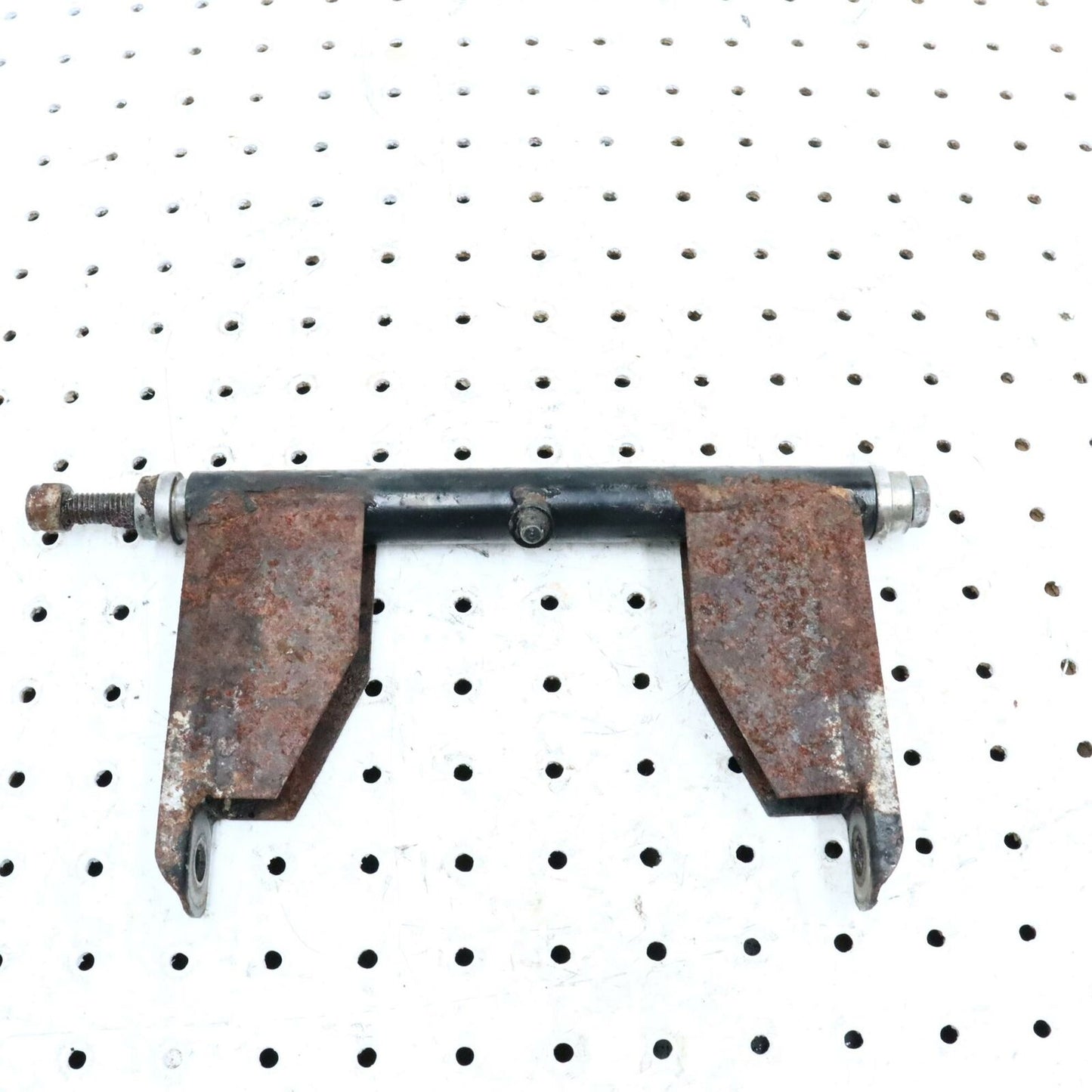 2003 ARCTIC CAT F7 FIRECAT 700 REAR PIVOT ARM 0704-727