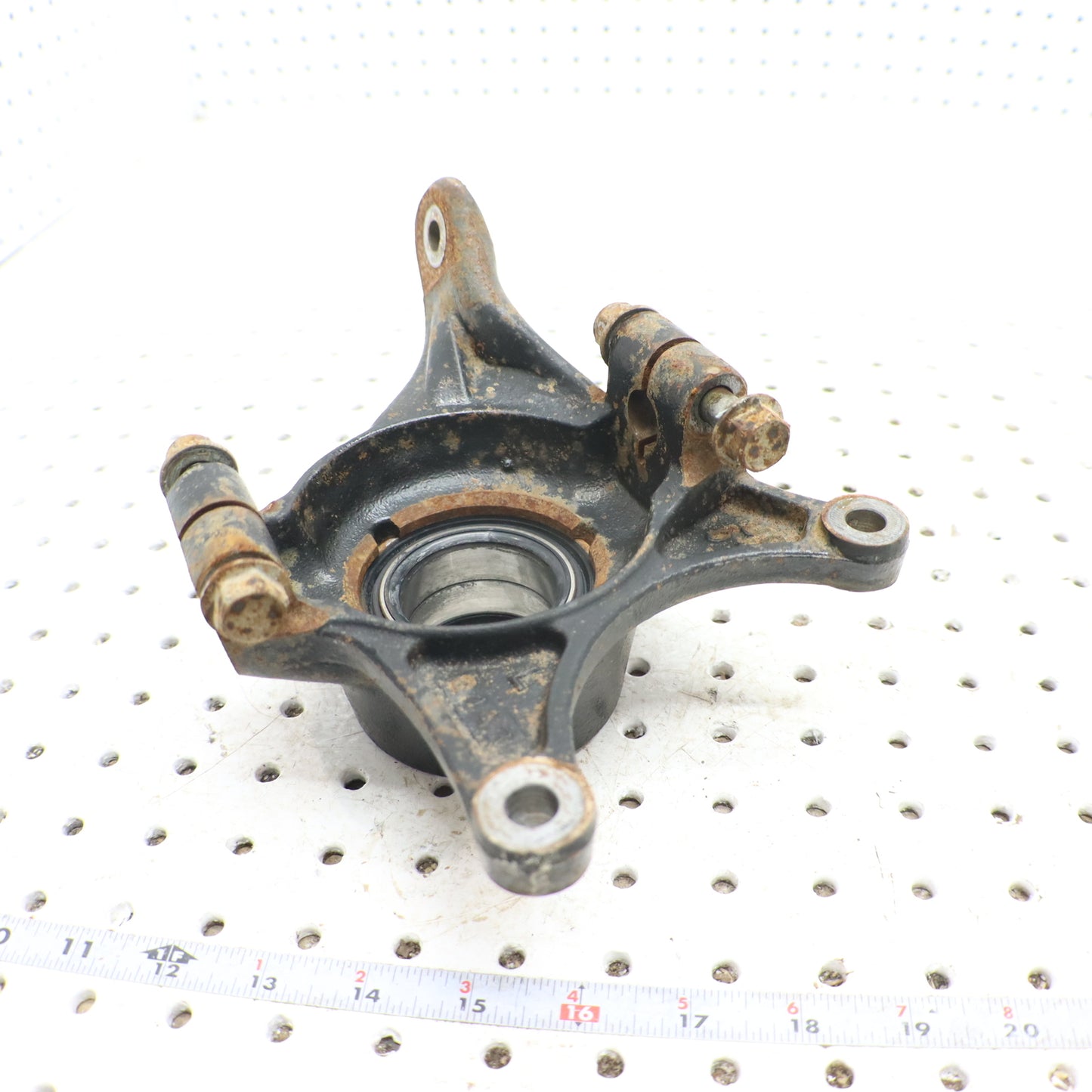 2013 Polaris Ranger Xp 900 Steering Knuckle FRONT LEFT 5138231; 5139976