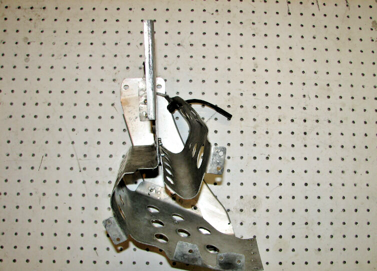 2002 POLARIS EDGE X 700 FOOTREST RIGHT 5242740