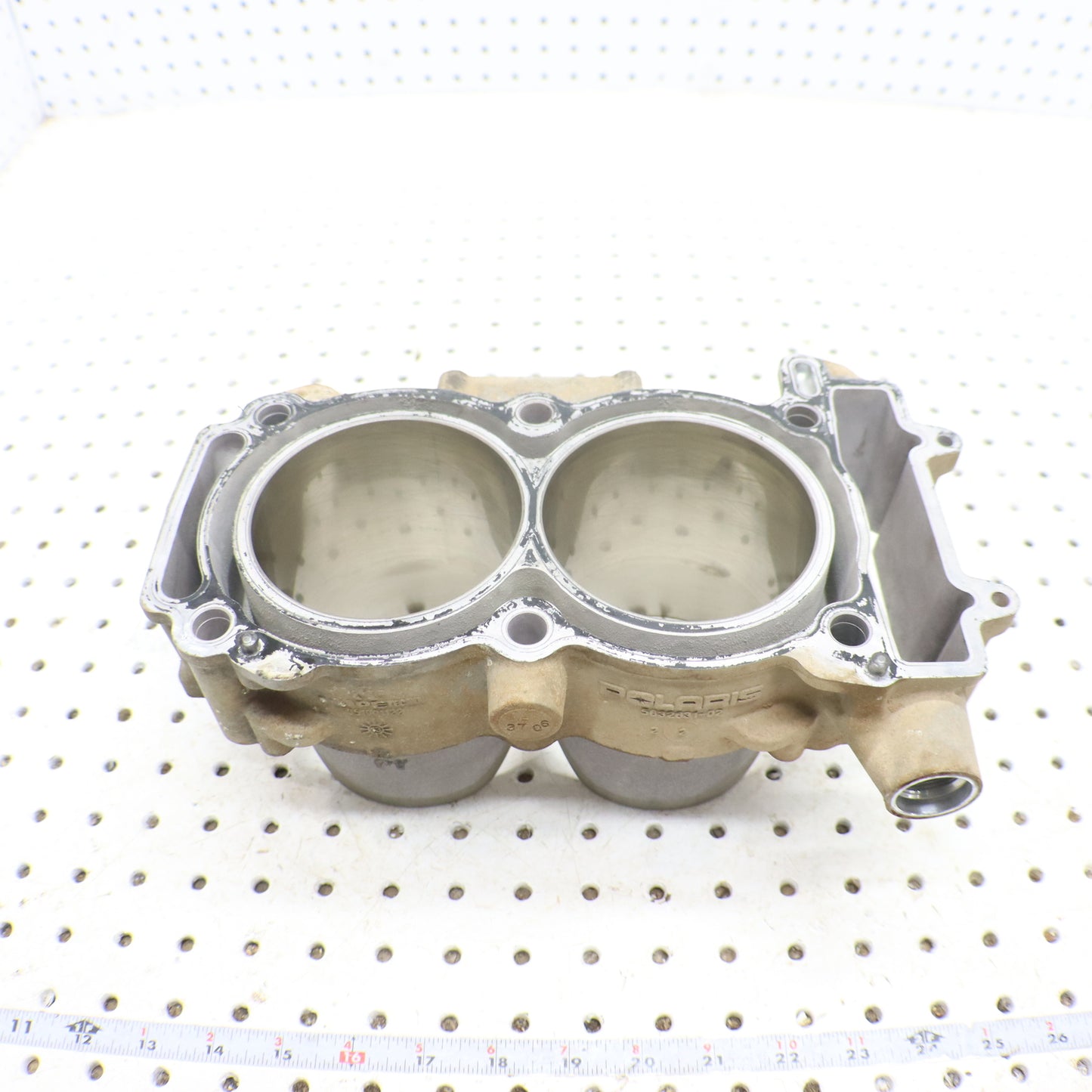 2013 Polaris Ranger Xp 900 Cylinder Jug 3022442 3022579 GOOD CONDITION