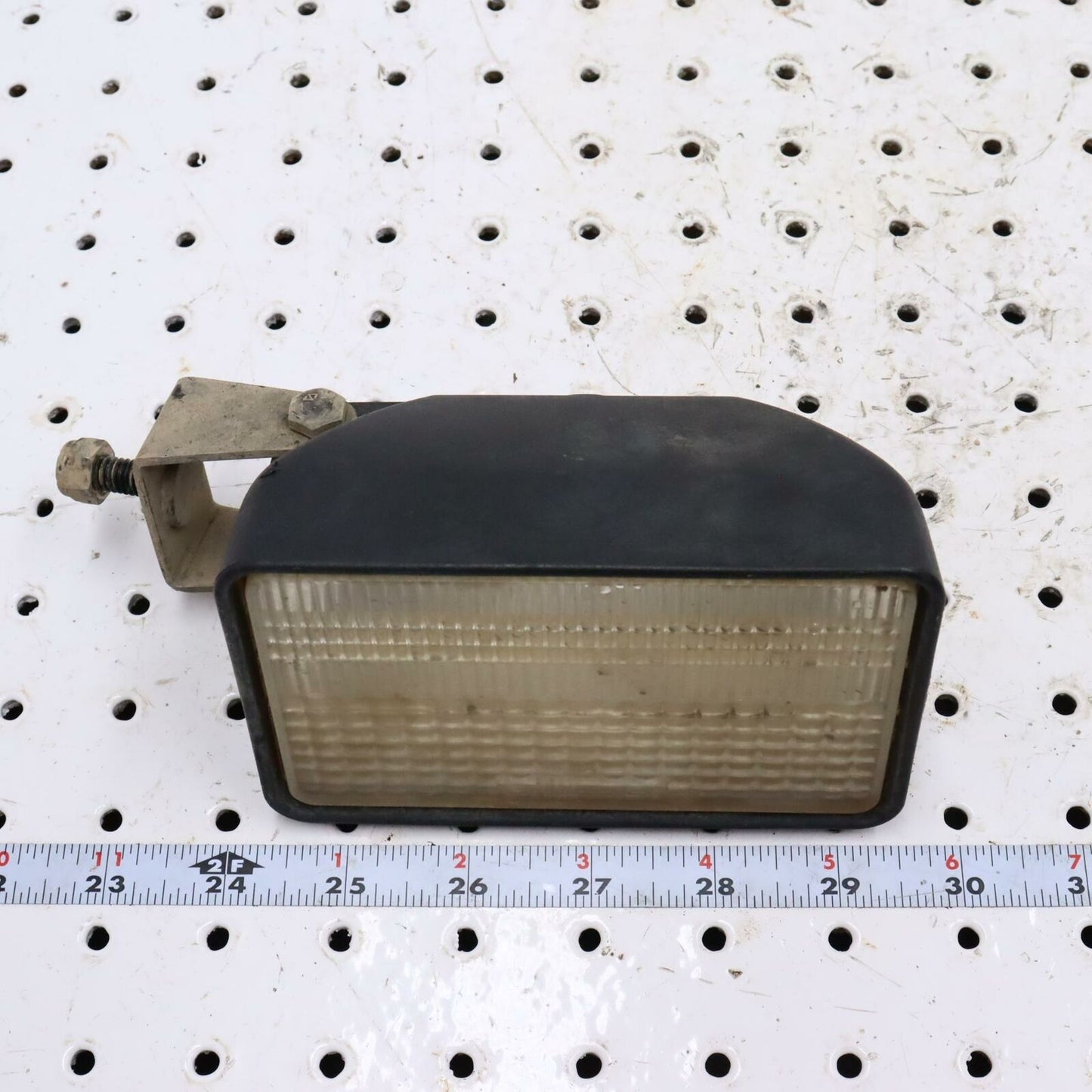 2002 POLARIS SPORTSMAN 500 HEADLIGHT 2431014