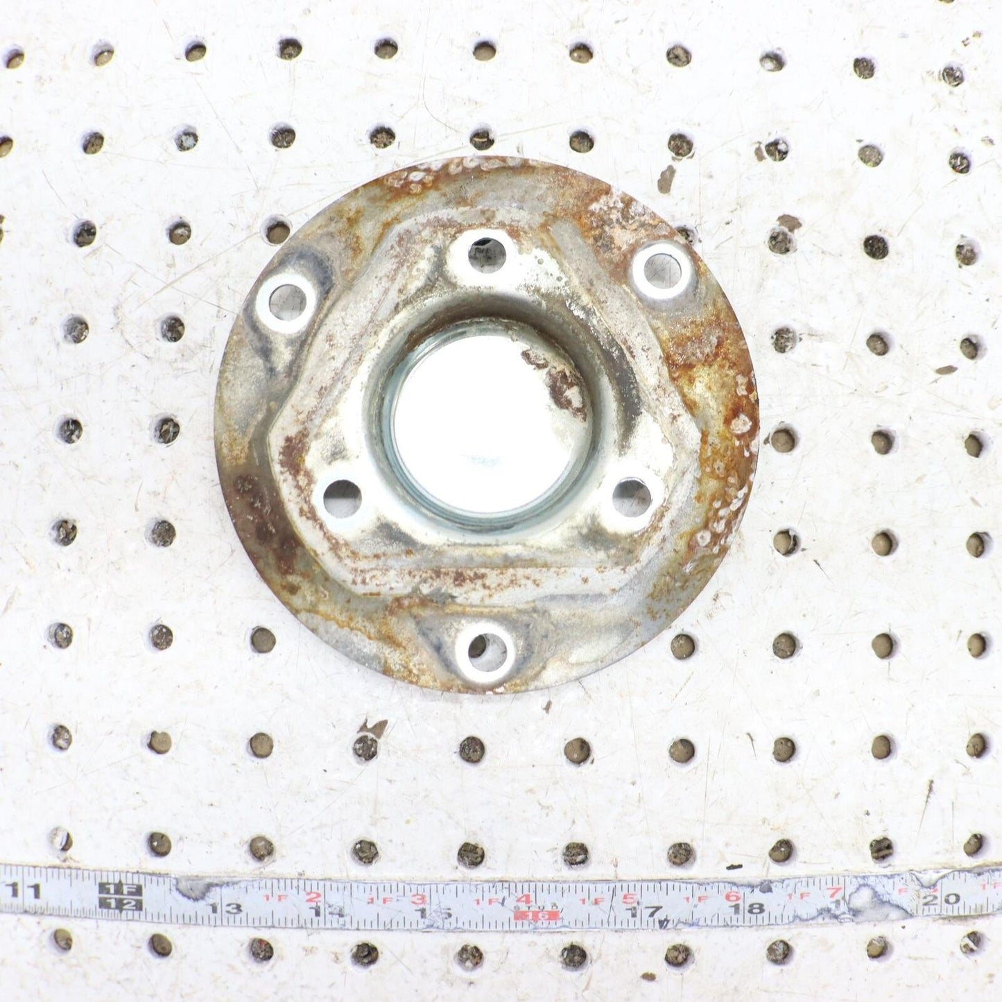 2015 POLARIS SWITCHBACK 800 DRIVE SHAFT HOUSING MOUNT 5258434