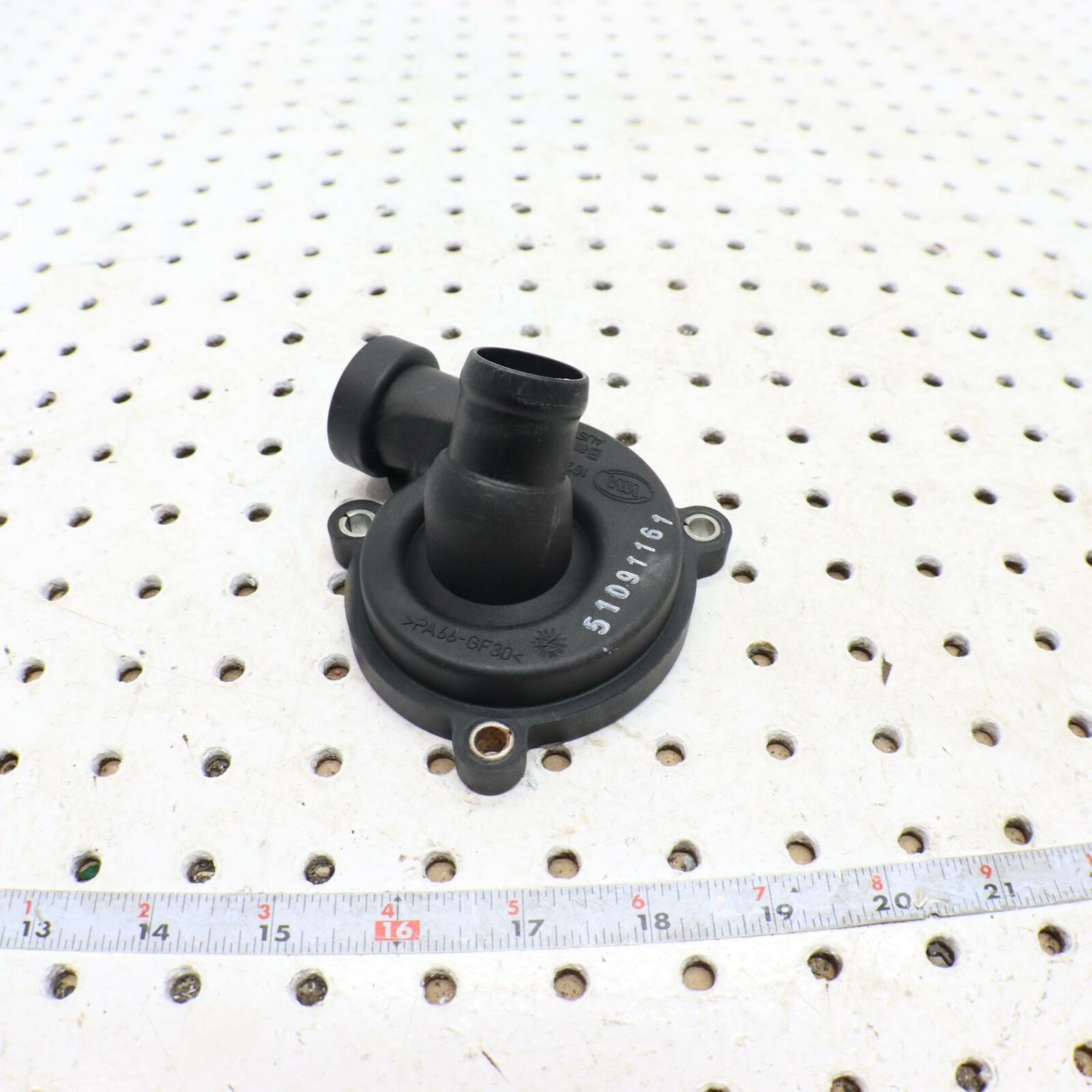 2006 POLARIS SWITCHBACK ENGINE WATER PUMP HOUSING COVER 0452941