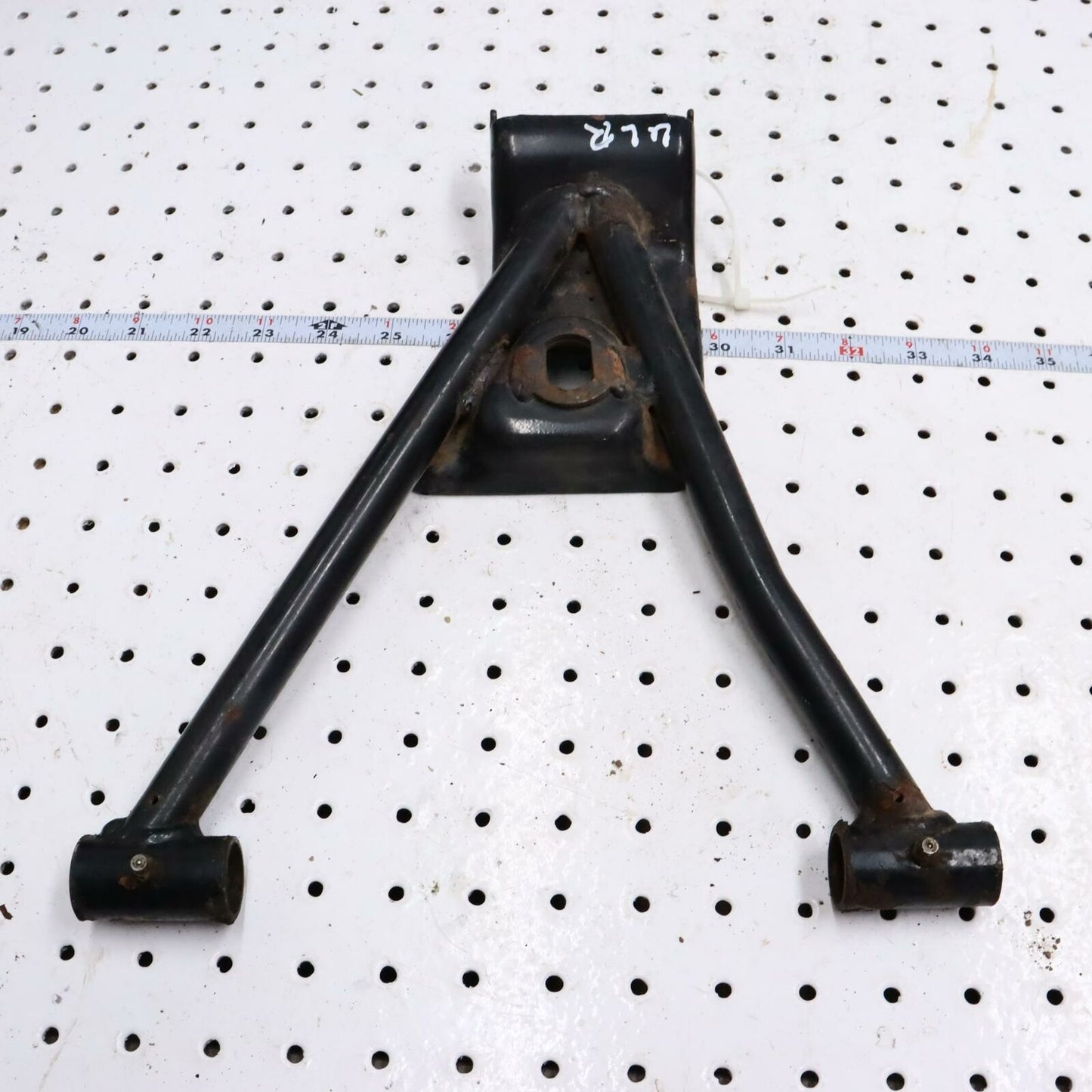 2002 POLARIS SPORTSMAN 500 REAR BACK UPPER LEFT CONTROL A ARM 1040730-067