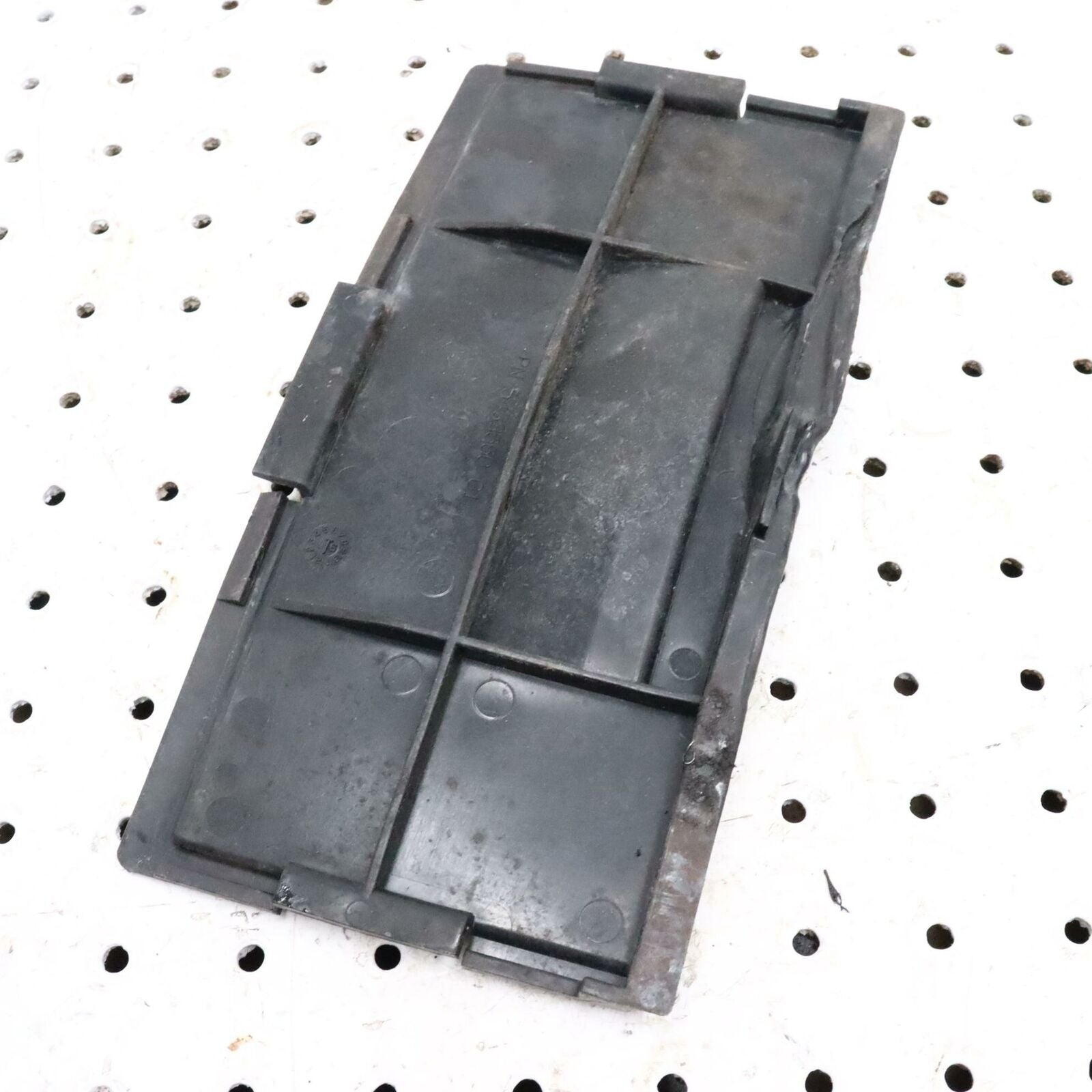 2007 POLARIS SWITCHBACK 600 AIR DAM COVER 2633212