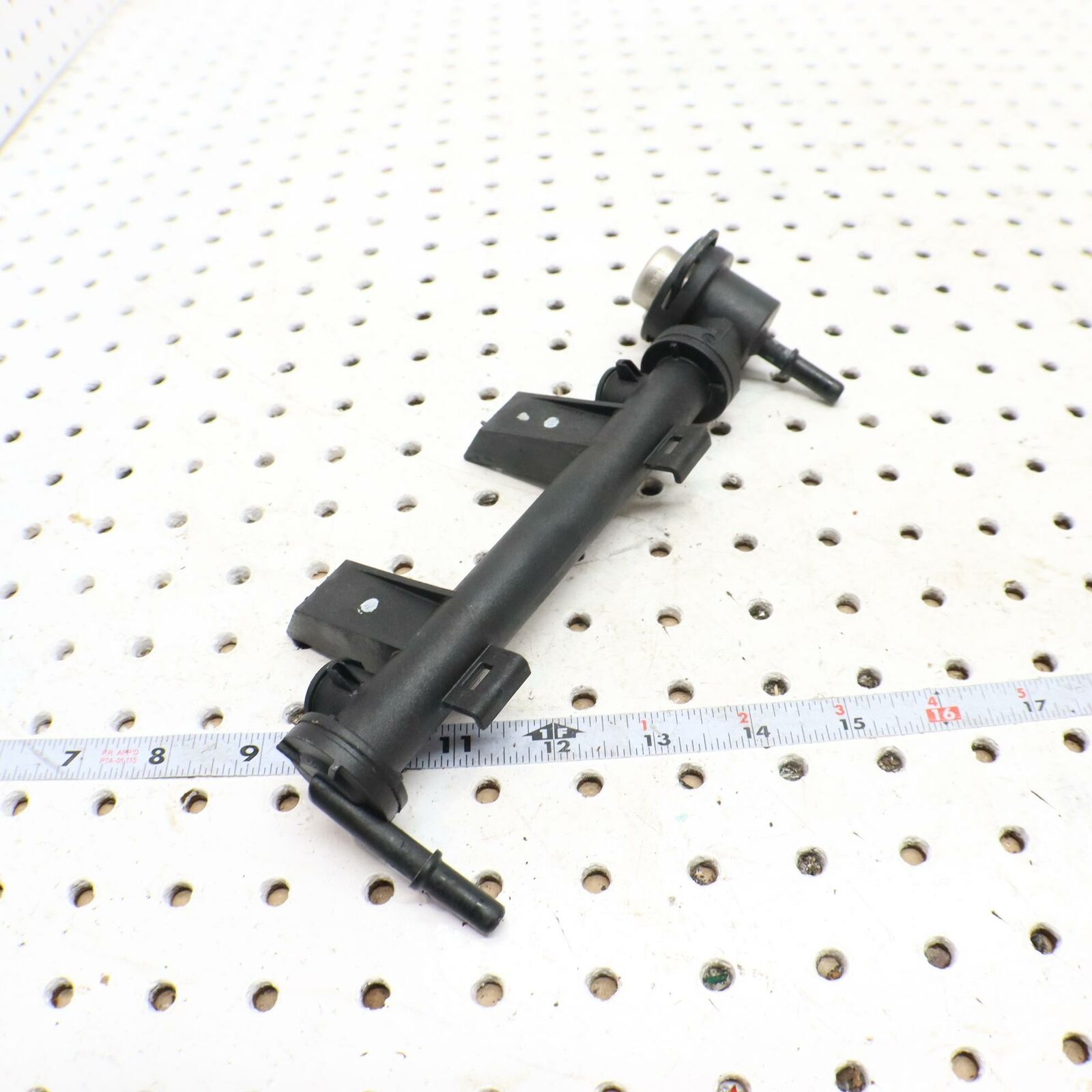 2006 POLARIS SWITCHBACK FUEL INJECTOR RAIL PRESSURE REGULATOR 0452969