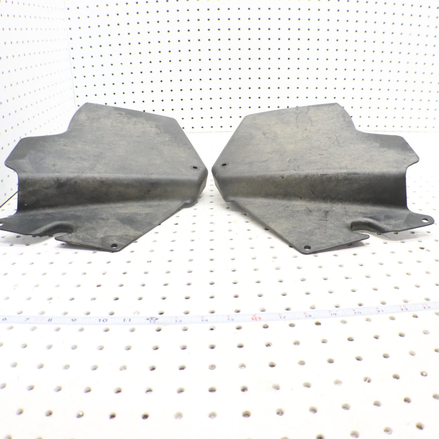 2014 Polaris Sportsman 570 INNER FENDER RAD, SHIELD L & R 5438689 5438690