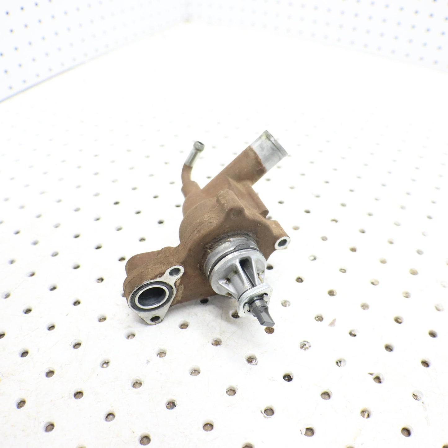 2016 SUZUKI KING QUAD 500 WATERPUMP WATER PUMP 17400-11H20 17400-11H21