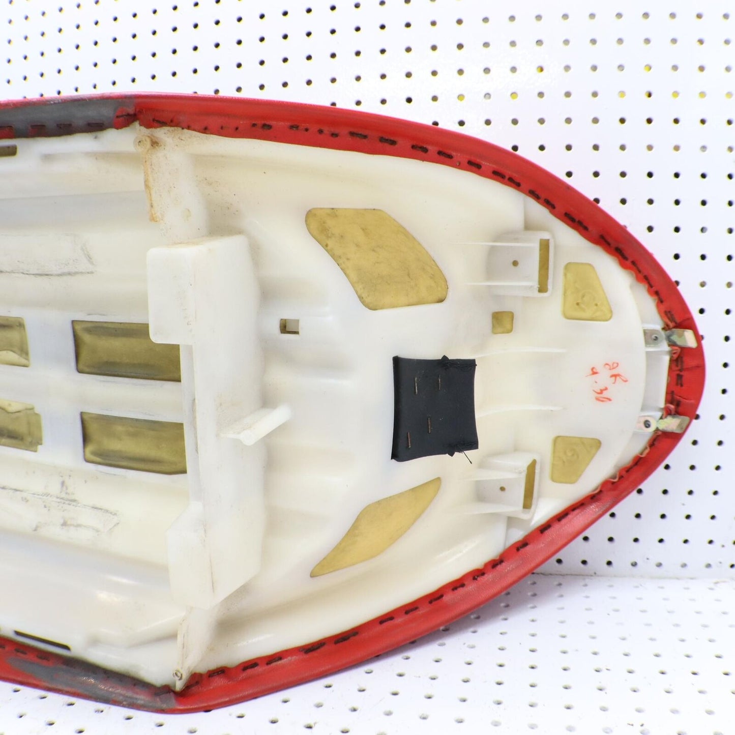 2006 POLARIS FUSION 700 SEAT SADDLE 2683891