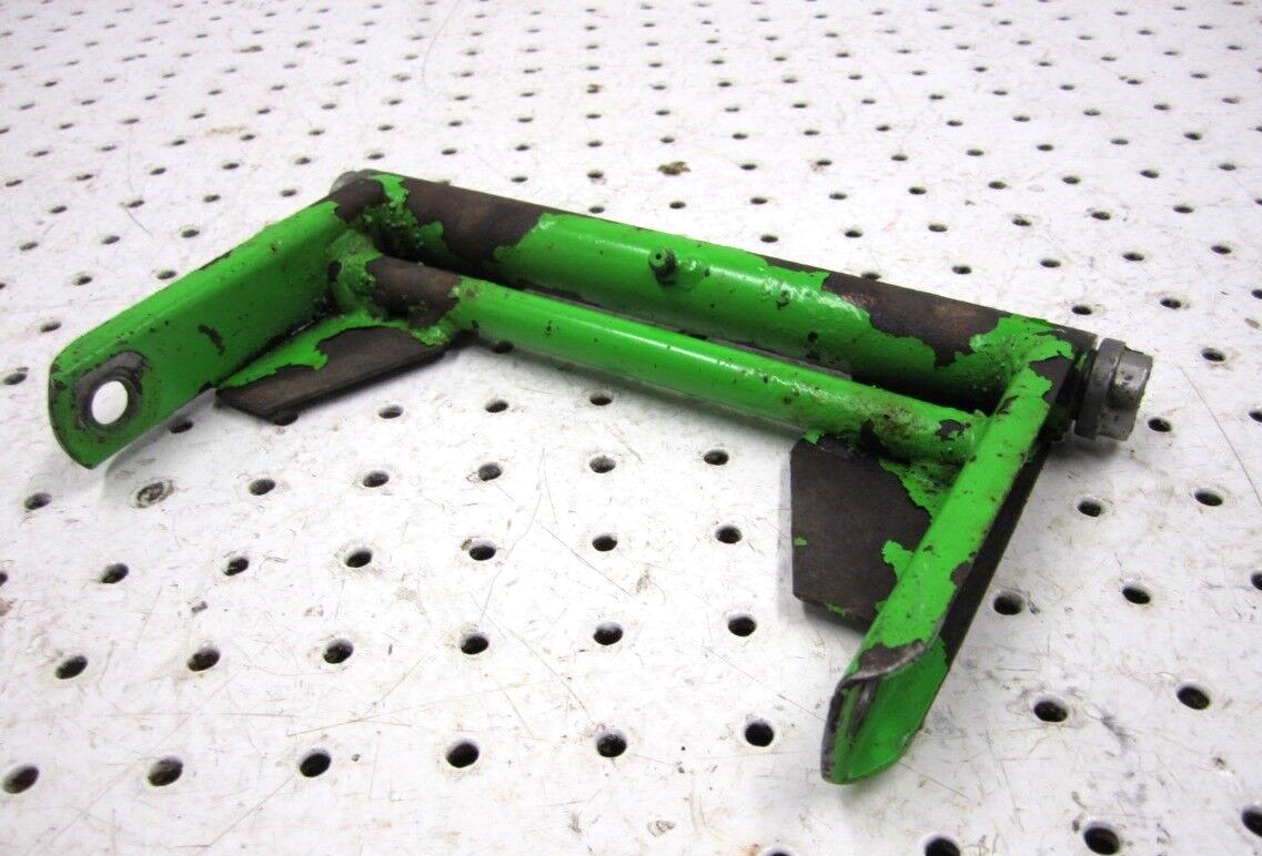 2002 ARCTIC CAT ZR 500 REAR PIVOT ARM 0704-727