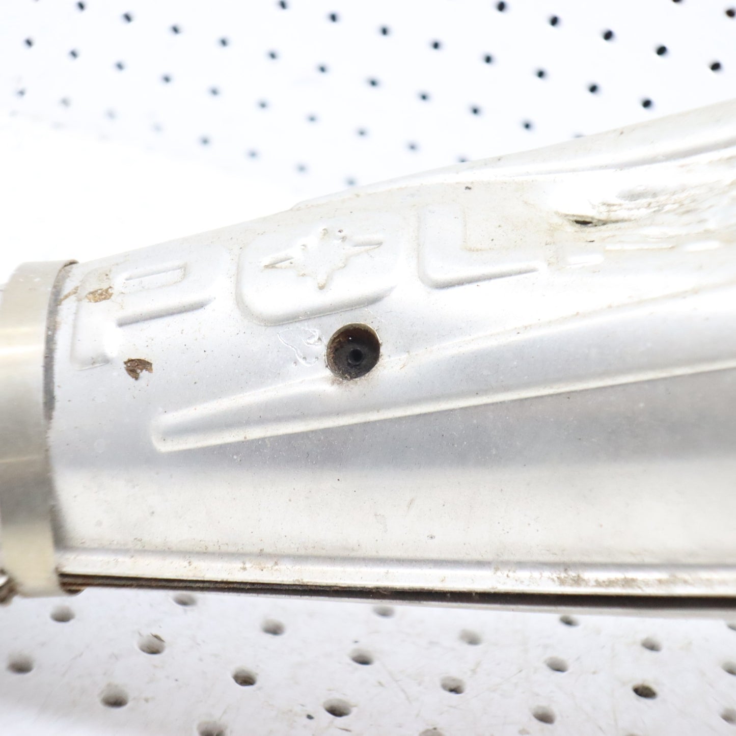 2007 Polaris Iq 600 Exhaust Pipe 1261613 DENTED