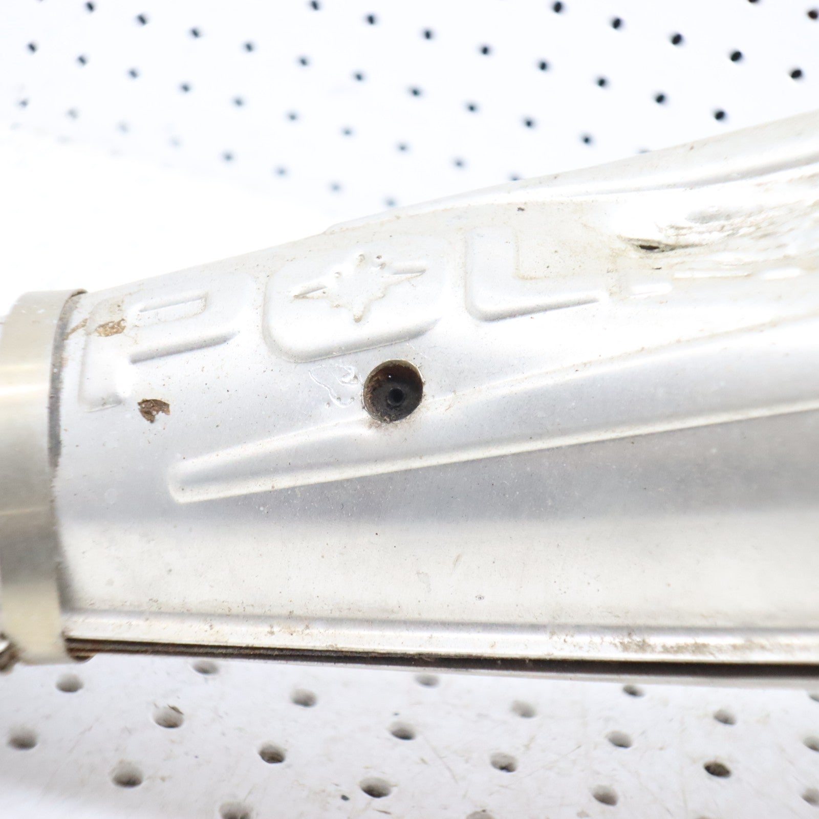 2007 Polaris Iq 600 Exhaust Pipe 1261613 DENTED