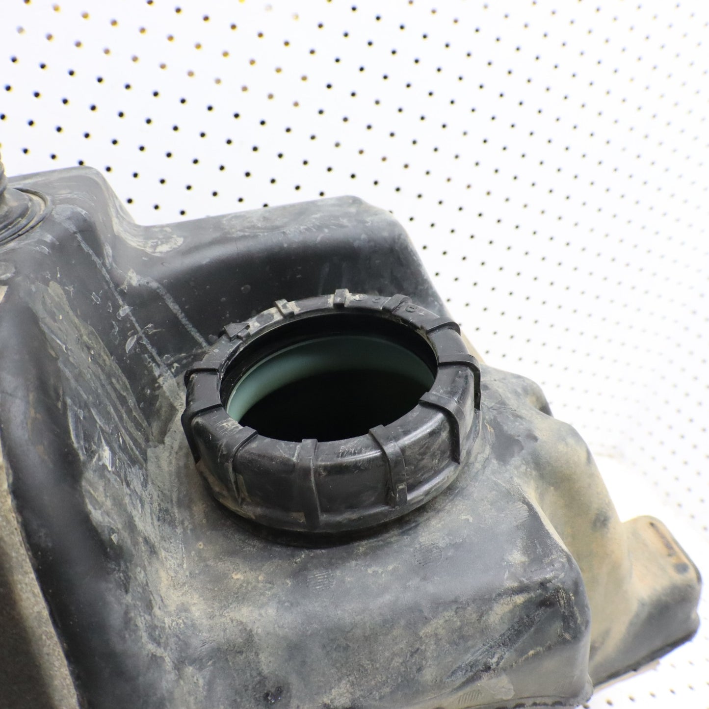 2012 Polaris Sportsman 500 Fuel Tank Gas Tank 2521132