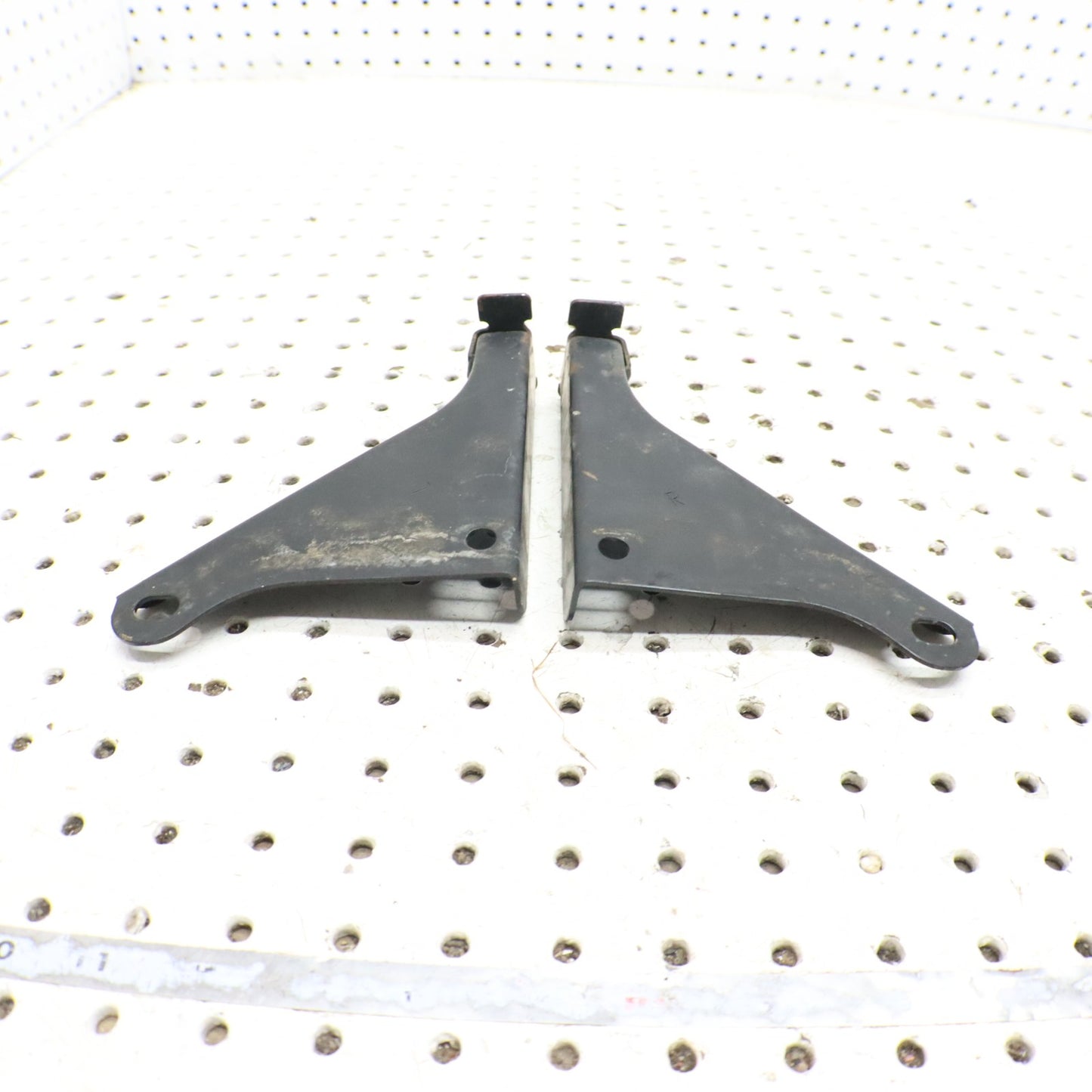 1995 Polaris Xplorer 400 Rear Rack Mount 1040524-067 1040525-067