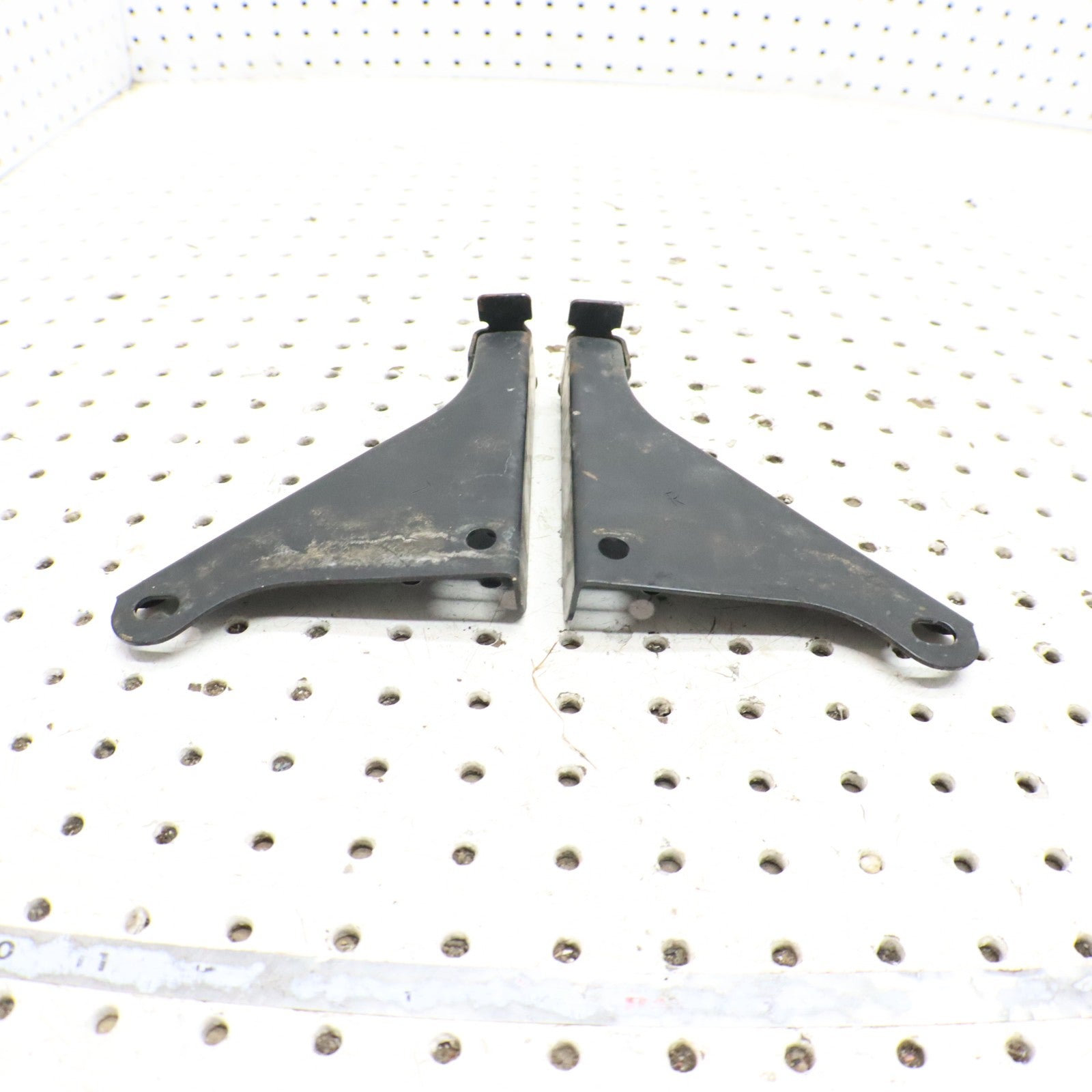 1995 Polaris Xplorer 400 Rear Rack Mount 1040524-067 1040525-067