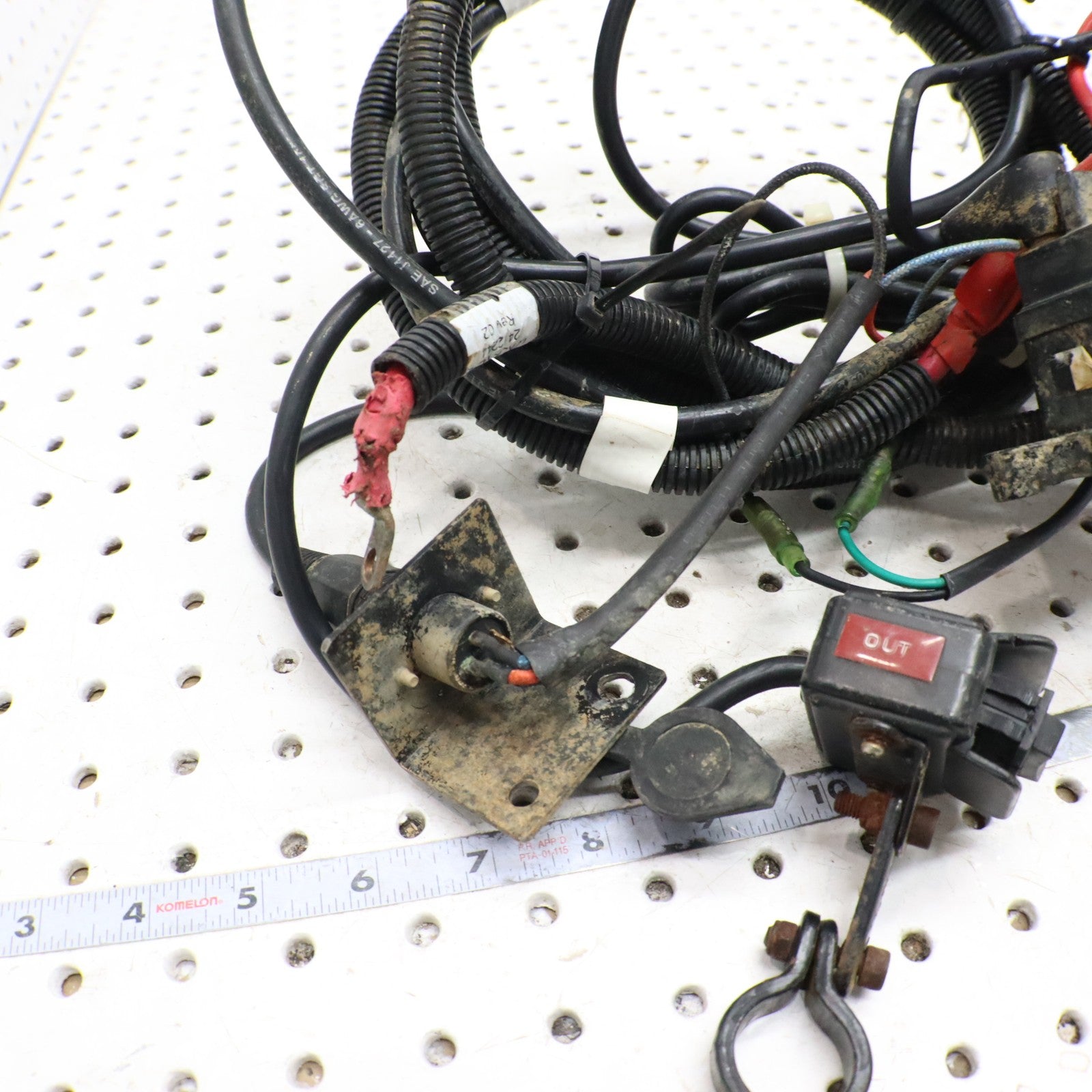 2012 Polaris Sportsman 500 SMITTYBILT XRC 3.0 3000LB WINCH MOUNT AND WIRING