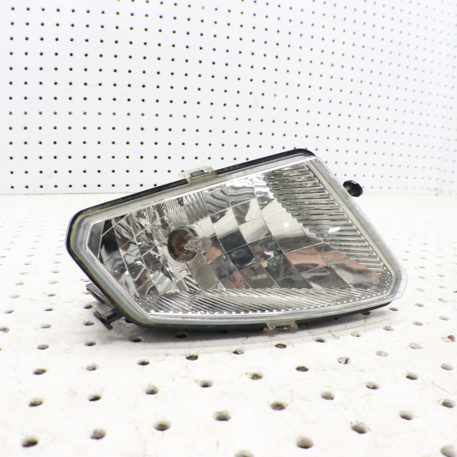 2009 Polaris Sportsman 800 Headlight Head Light Bumper 2410736