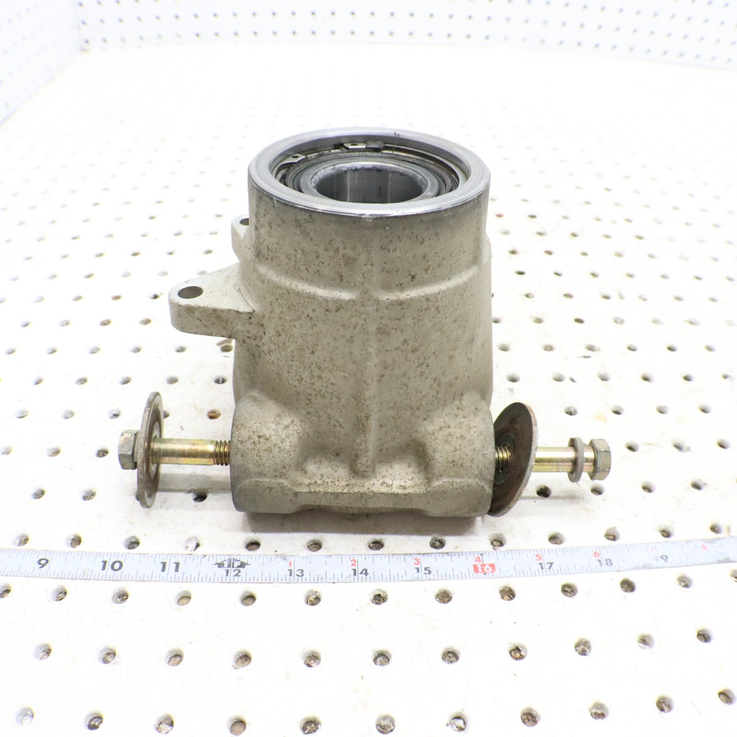 2008 Polaris Sportsman 800 Bearing Carrier Knuckle Rear 5135563