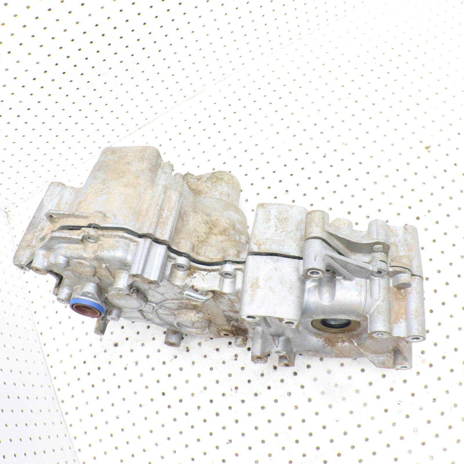 2019 Polaris Sportsman 570 Transmission Gearcase Case 3235606; 3235605 ; 1333302