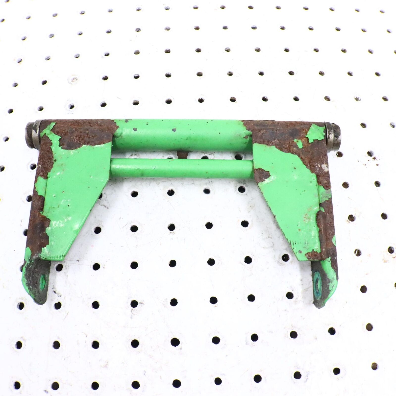 2011 ARCTIC CAT M8 REAR SUSPENSION REAR PIVOT ARM 1704-648