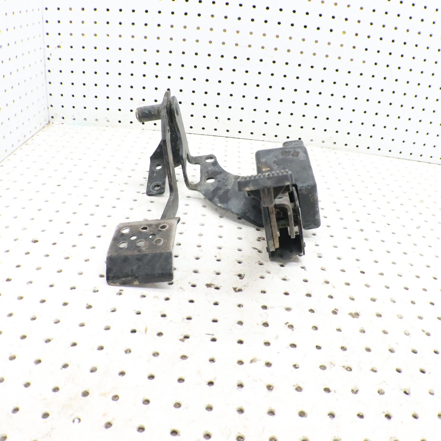 2013 Polaris Ranger Xp 900 Throttle Pedal, Brake Pedal Assy 4012657