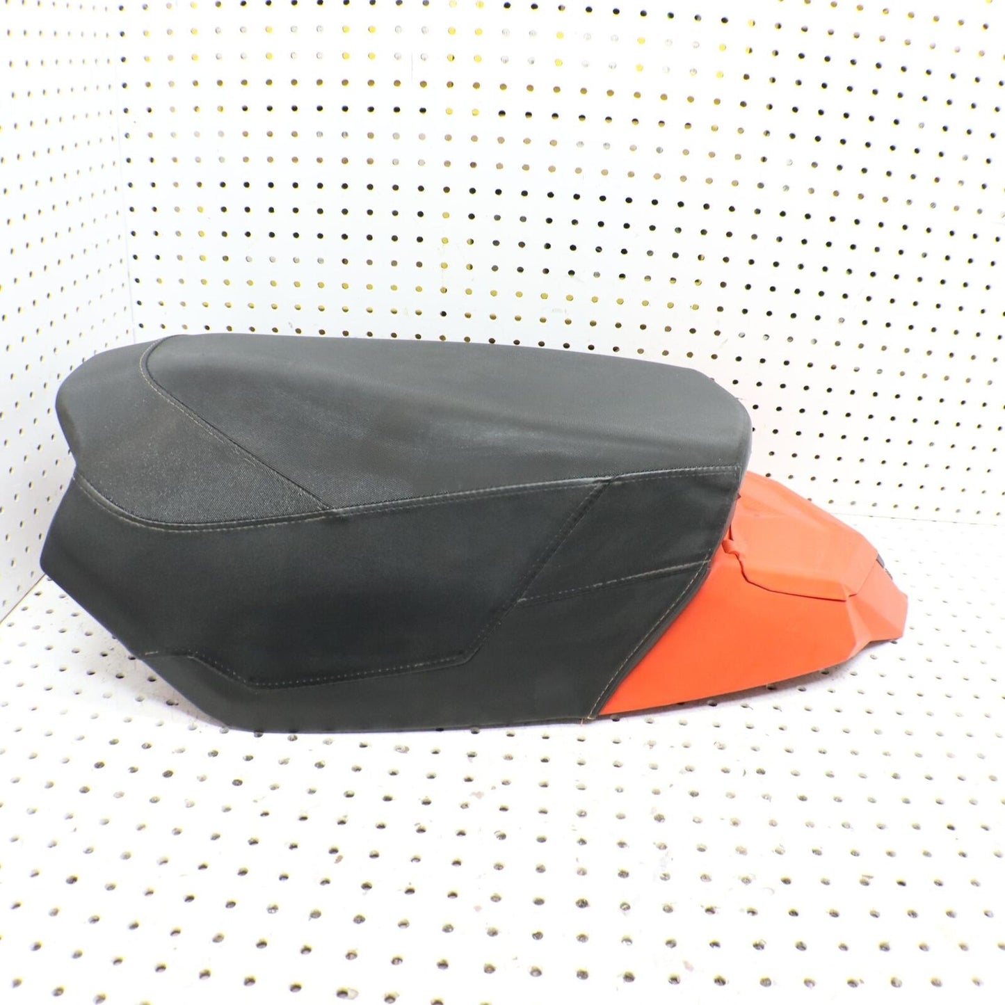 2009 SKI-DOO SUMMIT X 800R SEAT SADDLE 510005749 2014 SUMMIT  