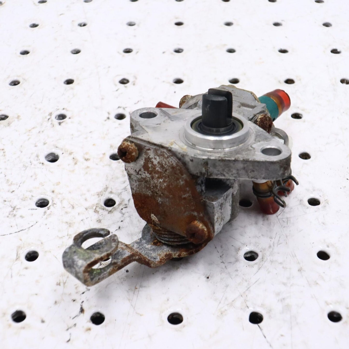 2006 POLARIS FUSION 700 OIL PUMP 2520463 