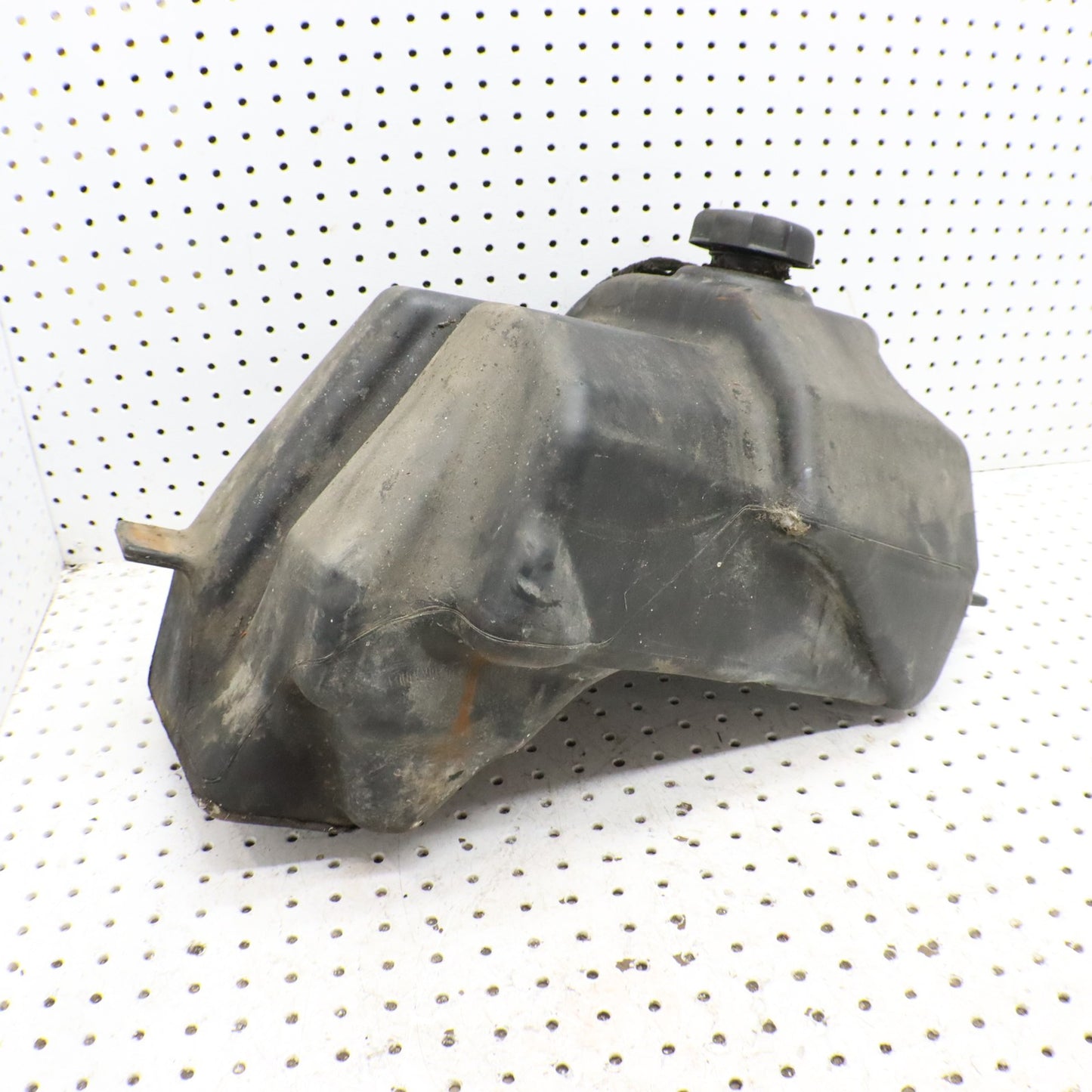 2003 Polaris Sportsman 600 Fuel Tank Gas Tank 2520203 2520363