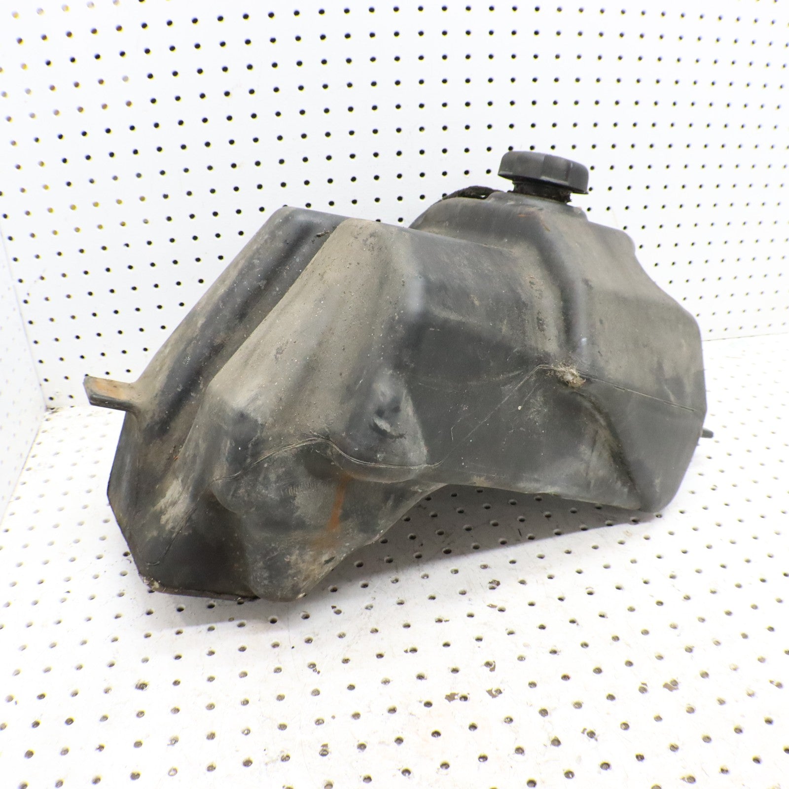 2003 Polaris Sportsman 600 Fuel Tank Gas Tank 2520203 2520363