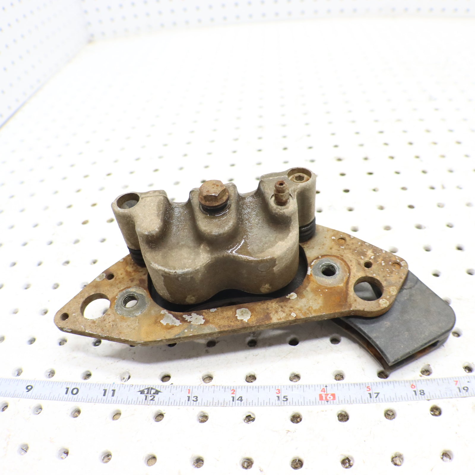2013 Polaris Ranger Xp 900 Brake Caliper Front RIGHT 1911284