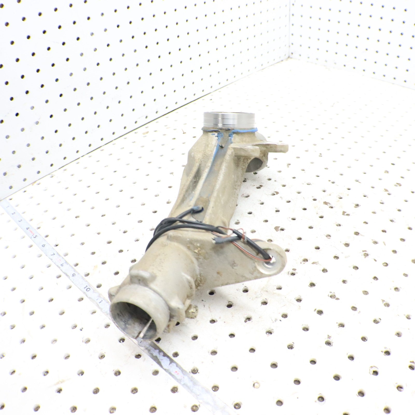 1998 Polaris Xplorer 400l Front Hub Strut RIGHT 2200976
