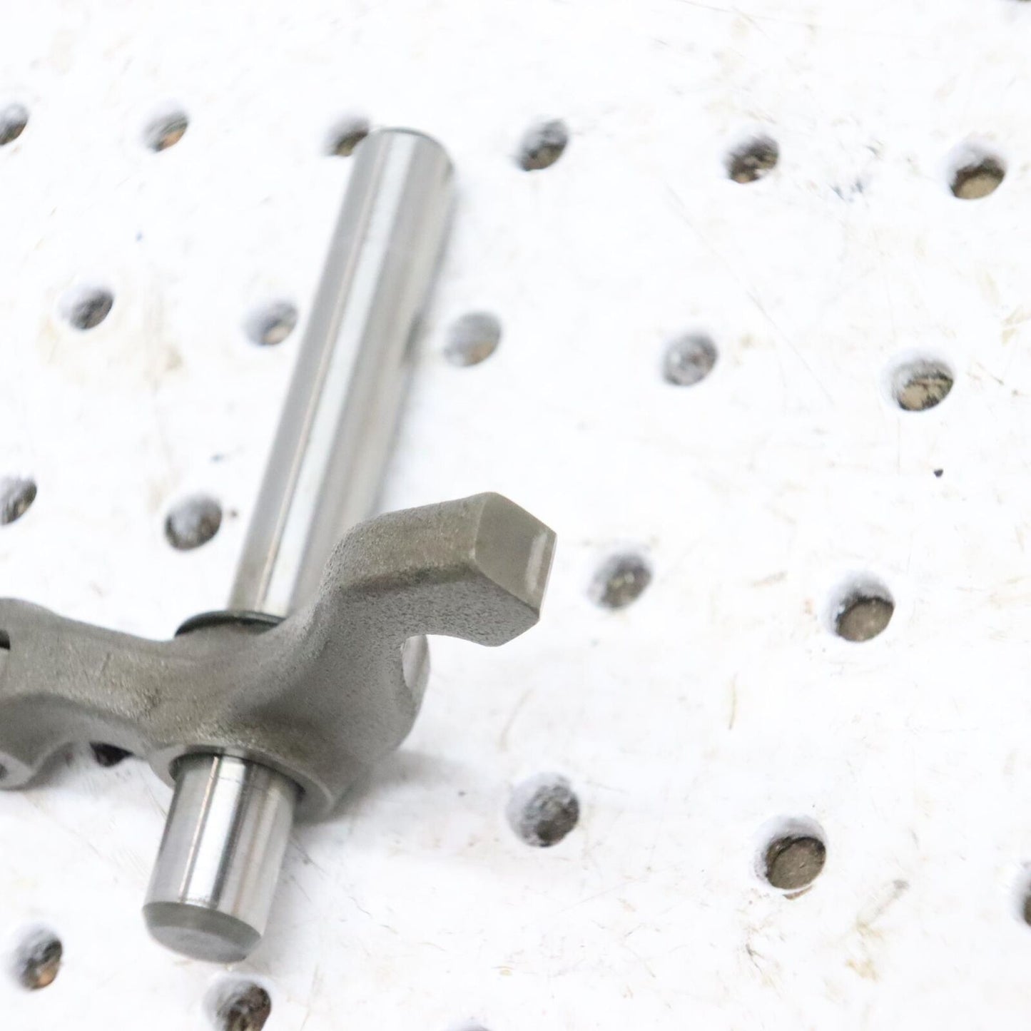2013 YAMAHA GRIZZLY 700 SHIFT STOPPER LEVER 28P-18140-01-00 28P-18140-02-00 