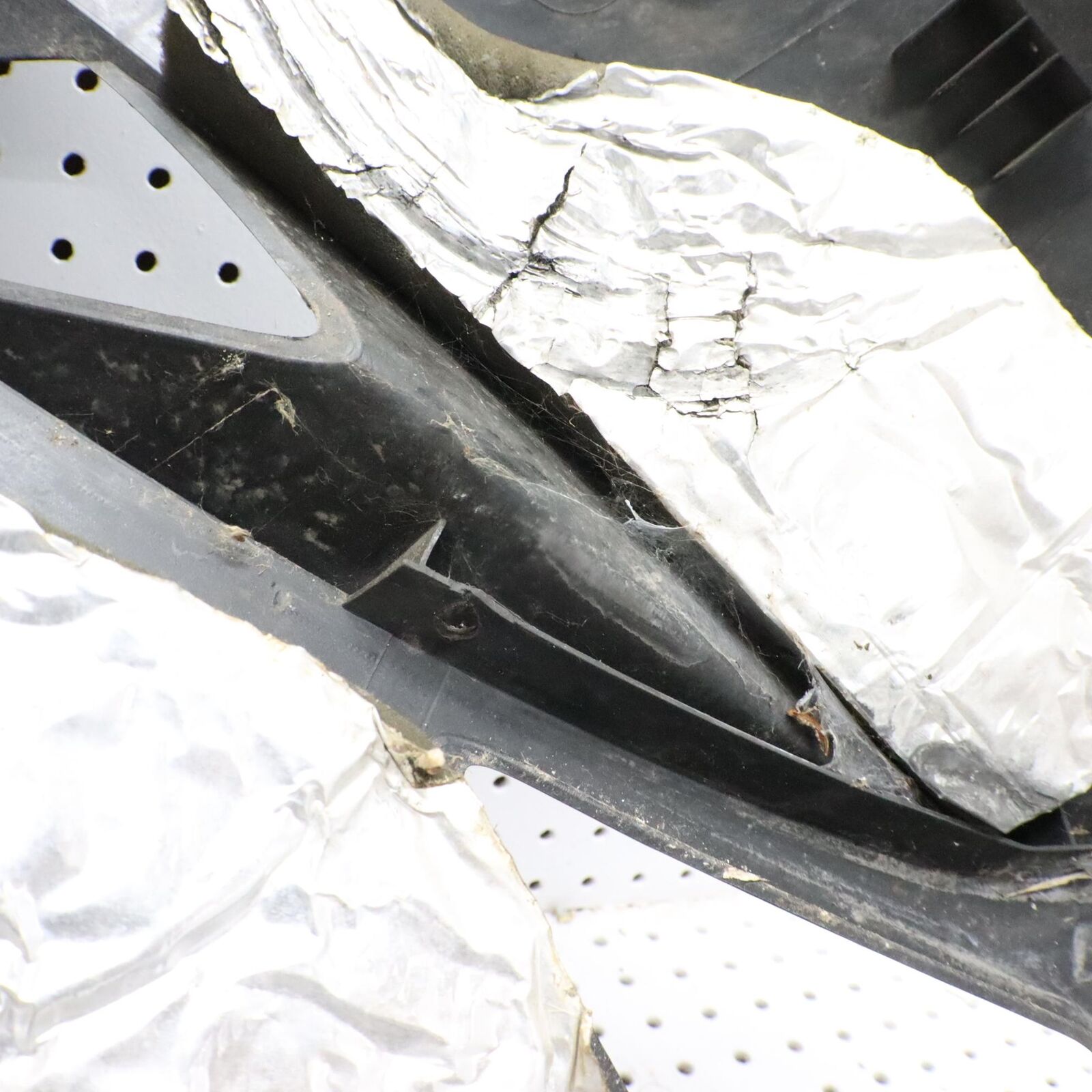 2006 POLARIS FUSION 700 HOOD 2633019-177