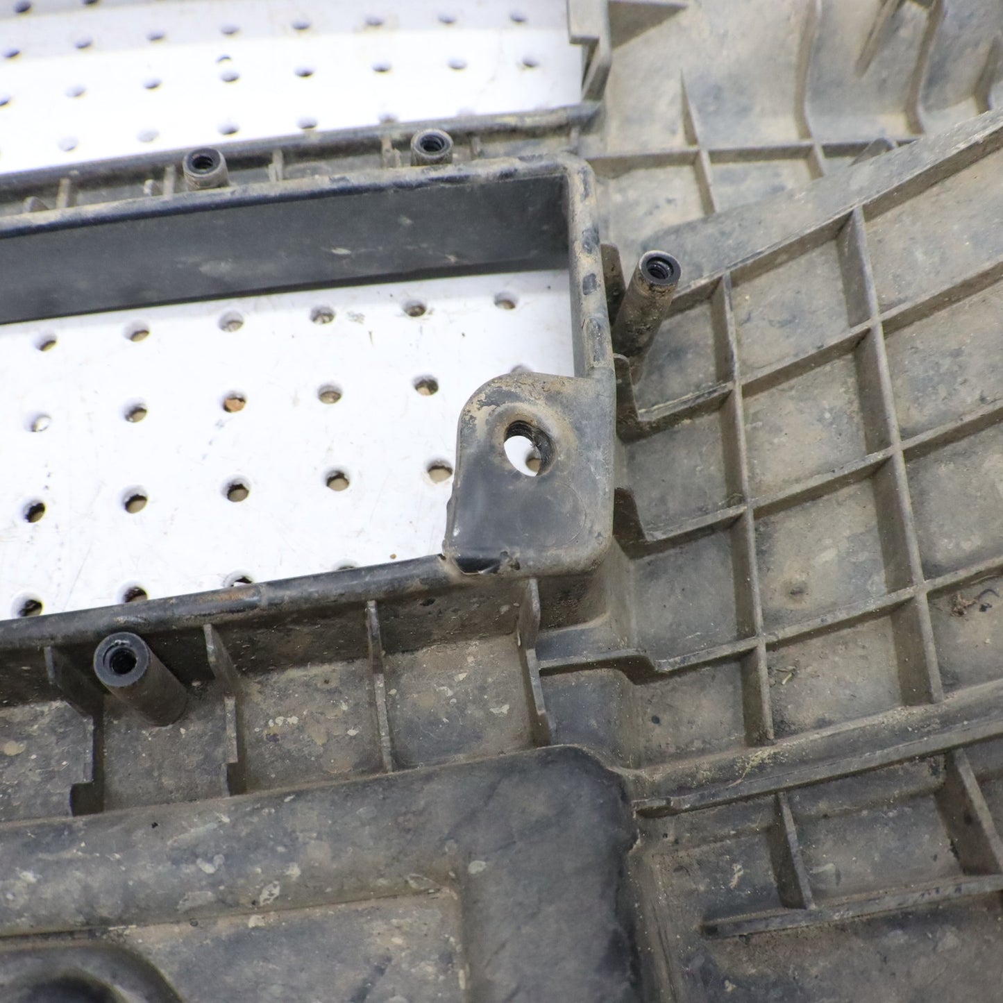 2009 Polaris Rzr 800 Front Bumper 2633417-070 SOME DAMAGE