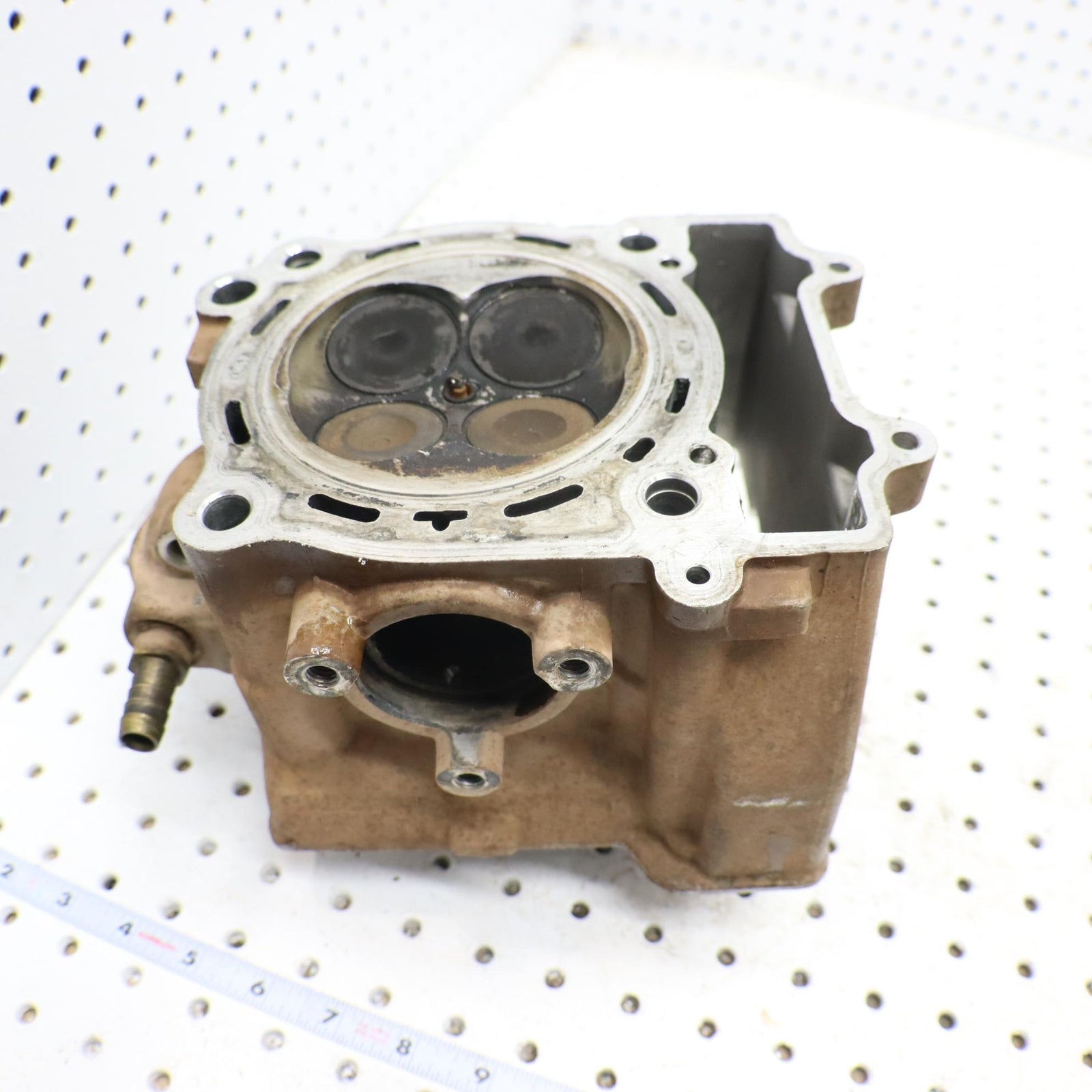 2014 Polaris Sportsman 570 Cylinder Head  3022521 2206221