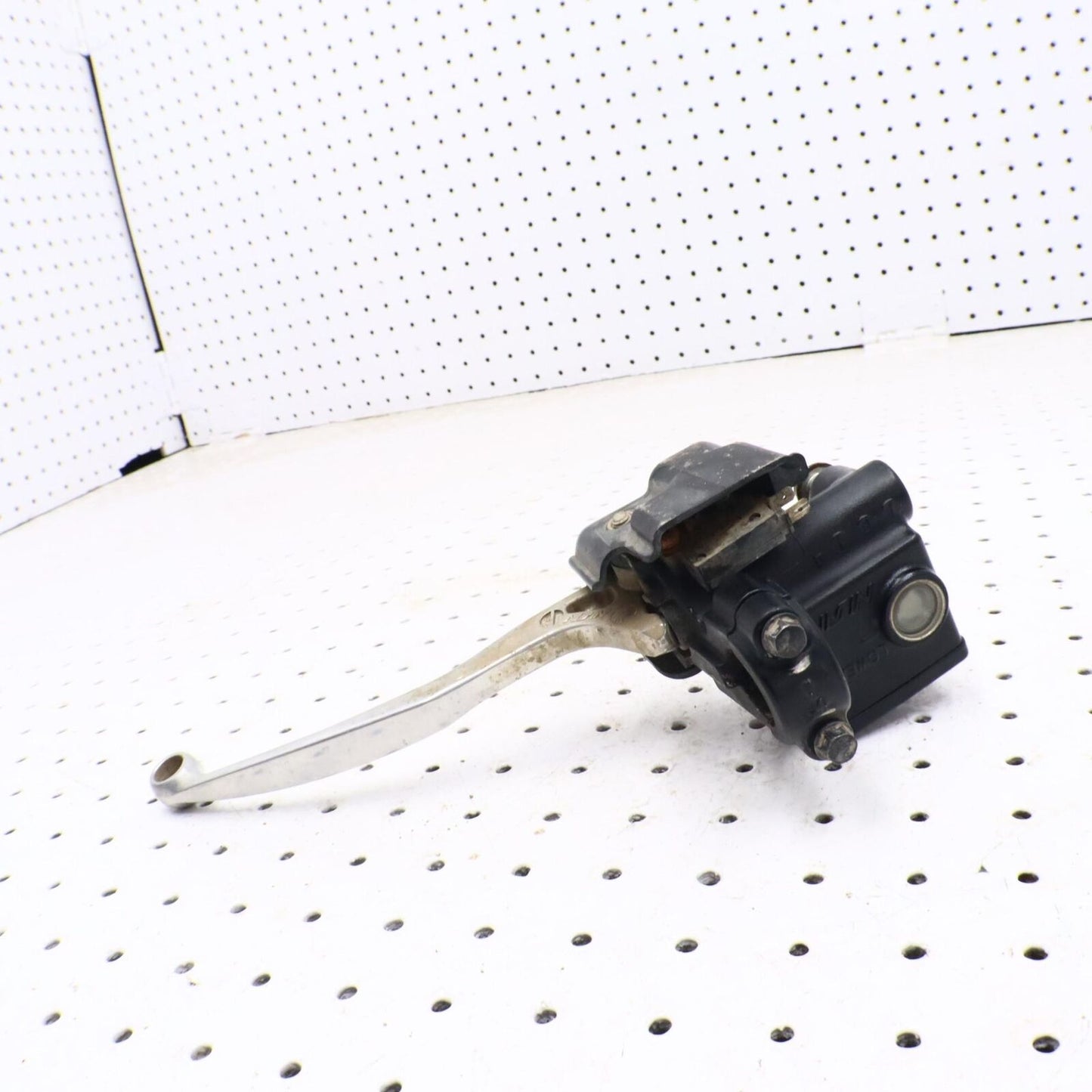 2013 YAMAHA GRIZZLY 700 FRONT BRAKE MASTER CYLINDER 1HP-2583T-00-00