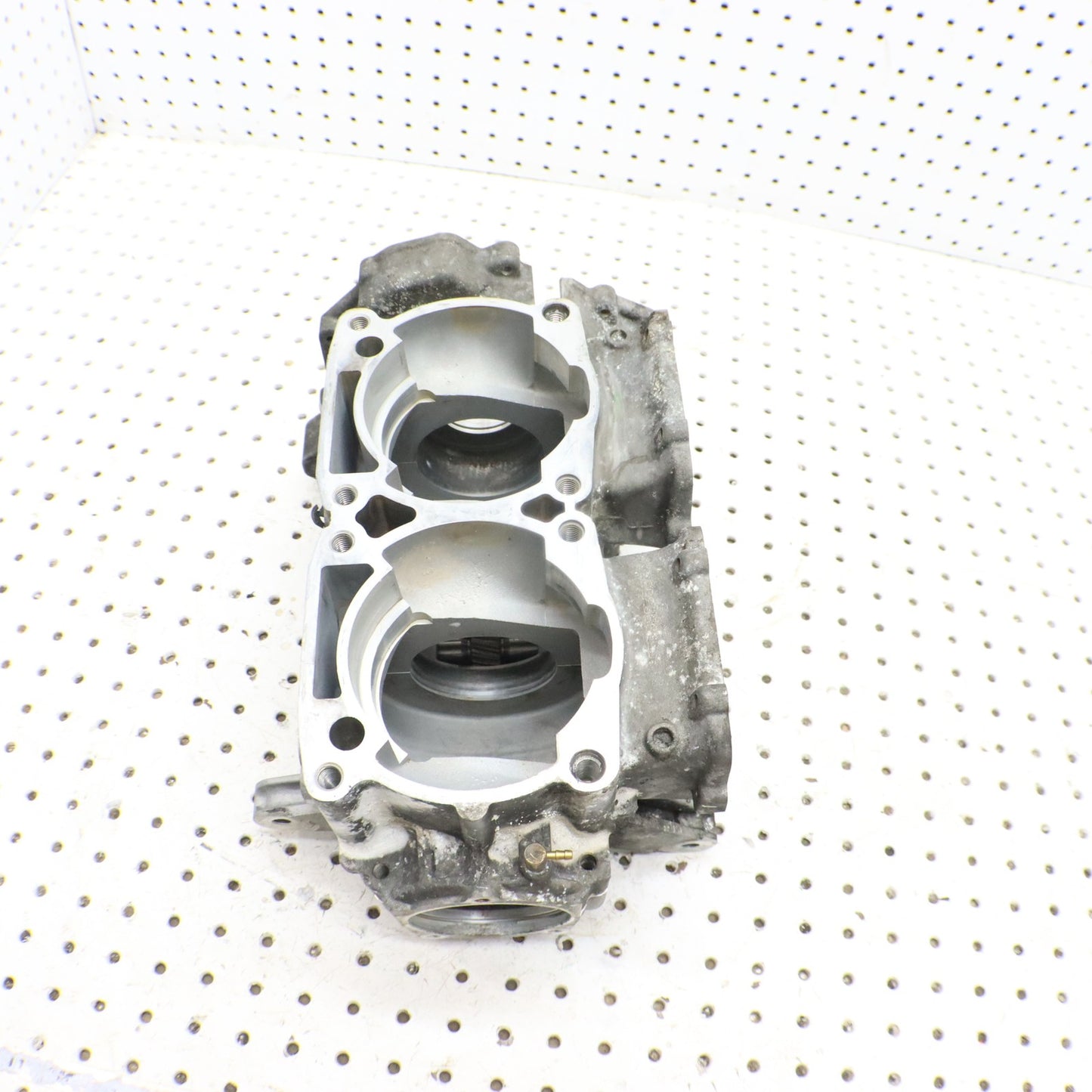 2017 Polaris Pro Rmk 800 Crankcase Engine Case Motor Case 2205651; 2207329 