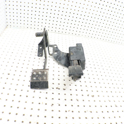 2013 Polaris Ranger Xp 900 Throttle Pedal, Brake Pedal Assy 4012657
