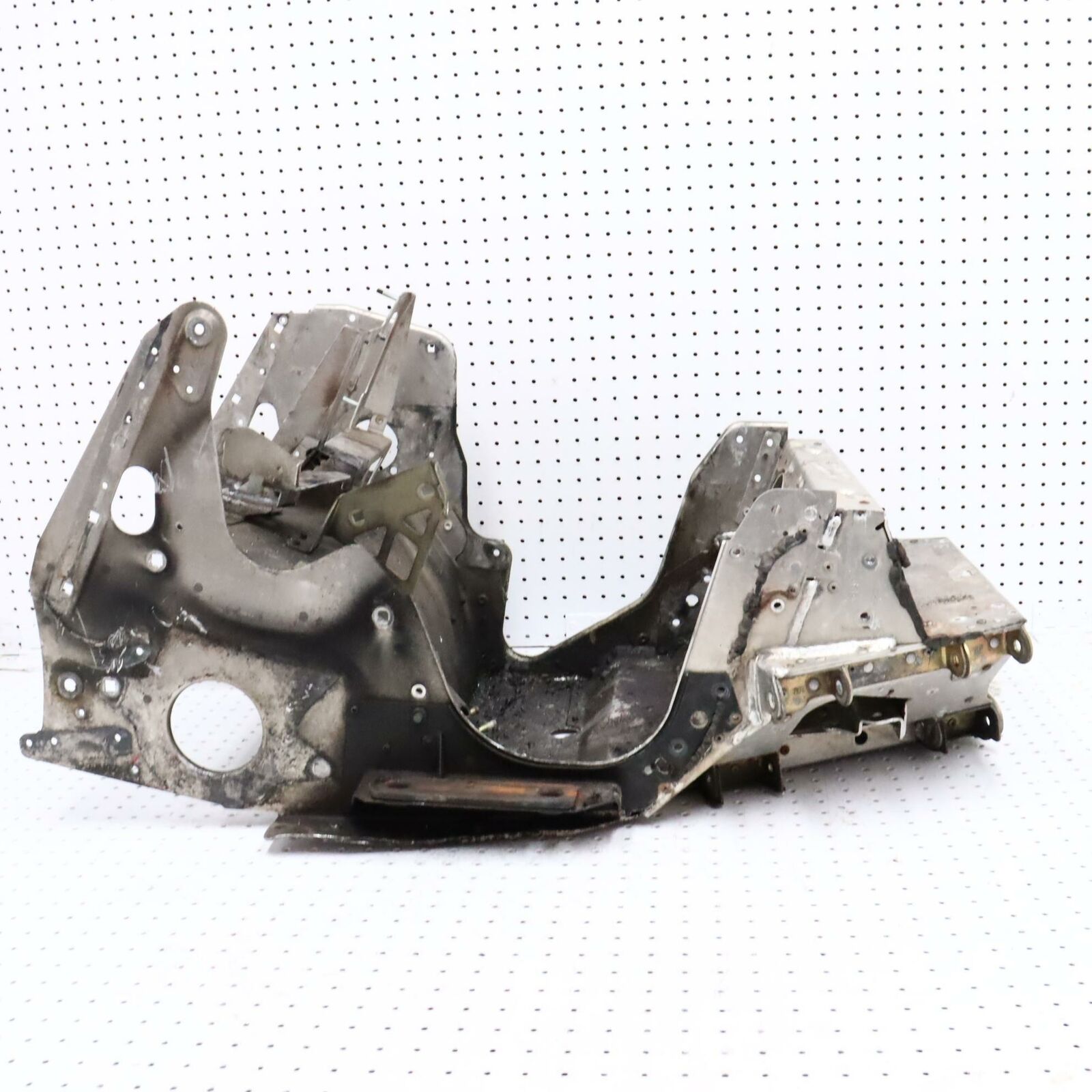 2006 POLARIS CLASSIC 700 FRONT BULKHEAD CHASSIS FRAME SUPPORT 1015032-309