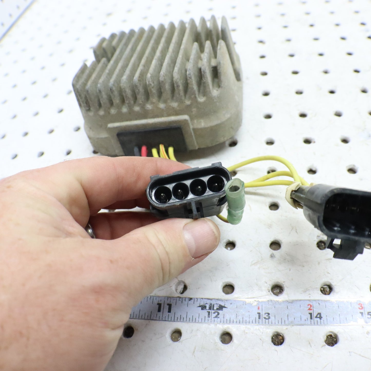 2009 Polaris Sportsman 800 Voltage Regulator 4012384